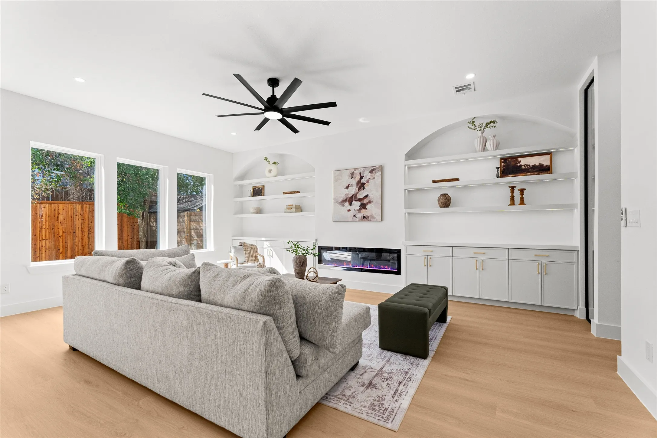 Duplex For Sale in Dallas County , 6911 & 6913 Mohawk Drive, Dallas, Texas 75235, 6 Bedrooms, 6 Bathrooms, 4 Garage spaces, 0 Sqft, built in 2026, Price $1,544,000, mls#21338748, Real Estate Agent in Dallas, Homes For Sale in Dallas county, Homes For Sale in Dallas, Realtor in Dallas Texas, Real Estate Brokerage Independent Realty Texas, Luminita Cordes Realtor