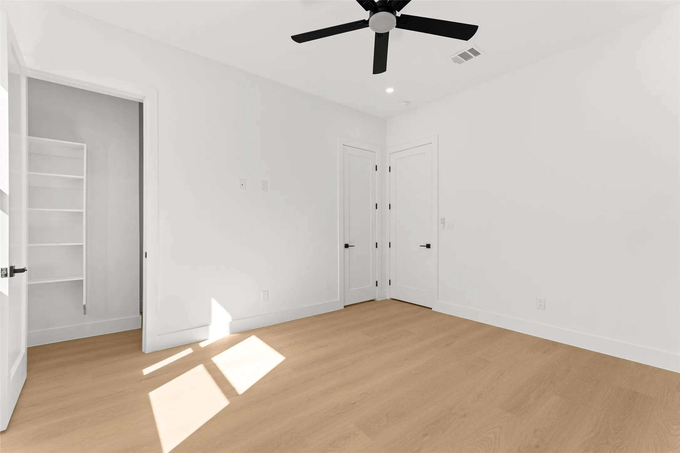 Duplex For Sale in Dallas County , 6911 & 6913 Mohawk Drive, Dallas, Texas 75235, 6 Bedrooms, 6 Bathrooms, 4 Garage spaces, 0 Sqft, built in 2026, Price $1,544,000, mls#21338748, Real Estate Agent in Dallas, Homes For Sale in Dallas county, Homes For Sale in Dallas, Realtor in Dallas Texas, Real Estate Brokerage Independent Realty Texas, Luminita Cordes Realtor