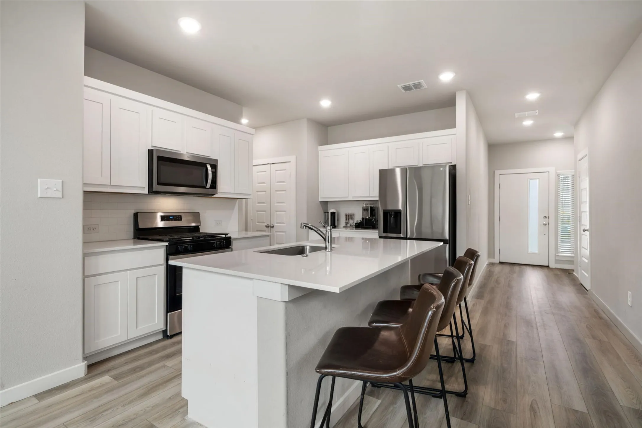 Single Family Residence For Rent in Collin County , 4803 Grandiose Drive, Princeton, Texas 75071, 4 Bedroom, 3 Bathroom, 2 Garage spaces, 2,253 Sqft, built in 2024, mls#21338722, Real Estate Agent in Princeton, Homes For Rent in Collin county, Homes For Rent in Princeton, Realtor in Princeton Texas, Real Estate Brokerage Independent Realty Texas, Luminita Cordes Realtor