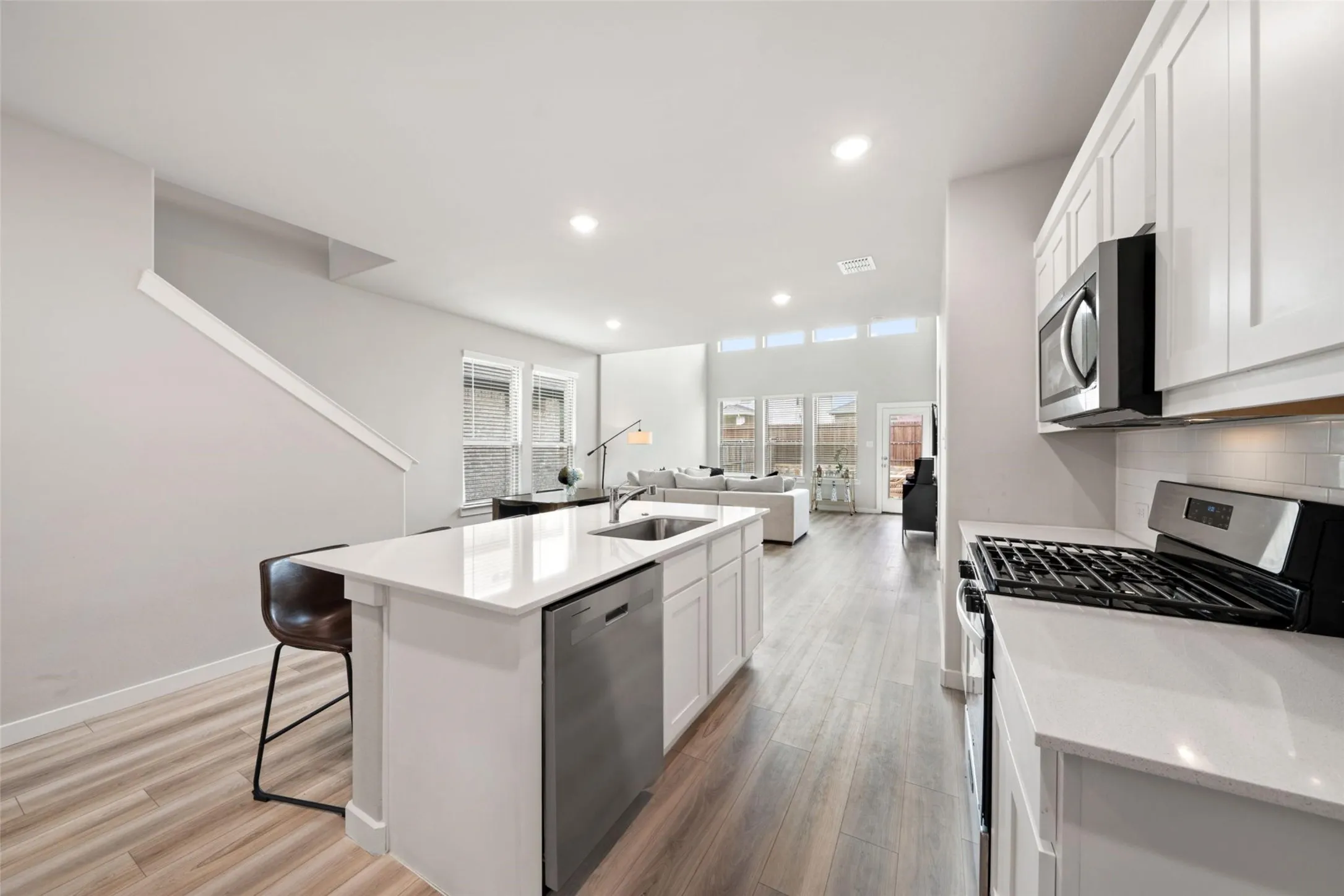 Single Family Residence For Rent in Collin County , 4803 Grandiose Drive, Princeton, Texas 75071, 4 Bedroom, 3 Bathroom, 2 Garage spaces, 2,253 Sqft, built in 2024, mls#21338722, Real Estate Agent in Princeton, Homes For Rent in Collin county, Homes For Rent in Princeton, Realtor in Princeton Texas, Real Estate Brokerage Independent Realty Texas, Luminita Cordes Realtor