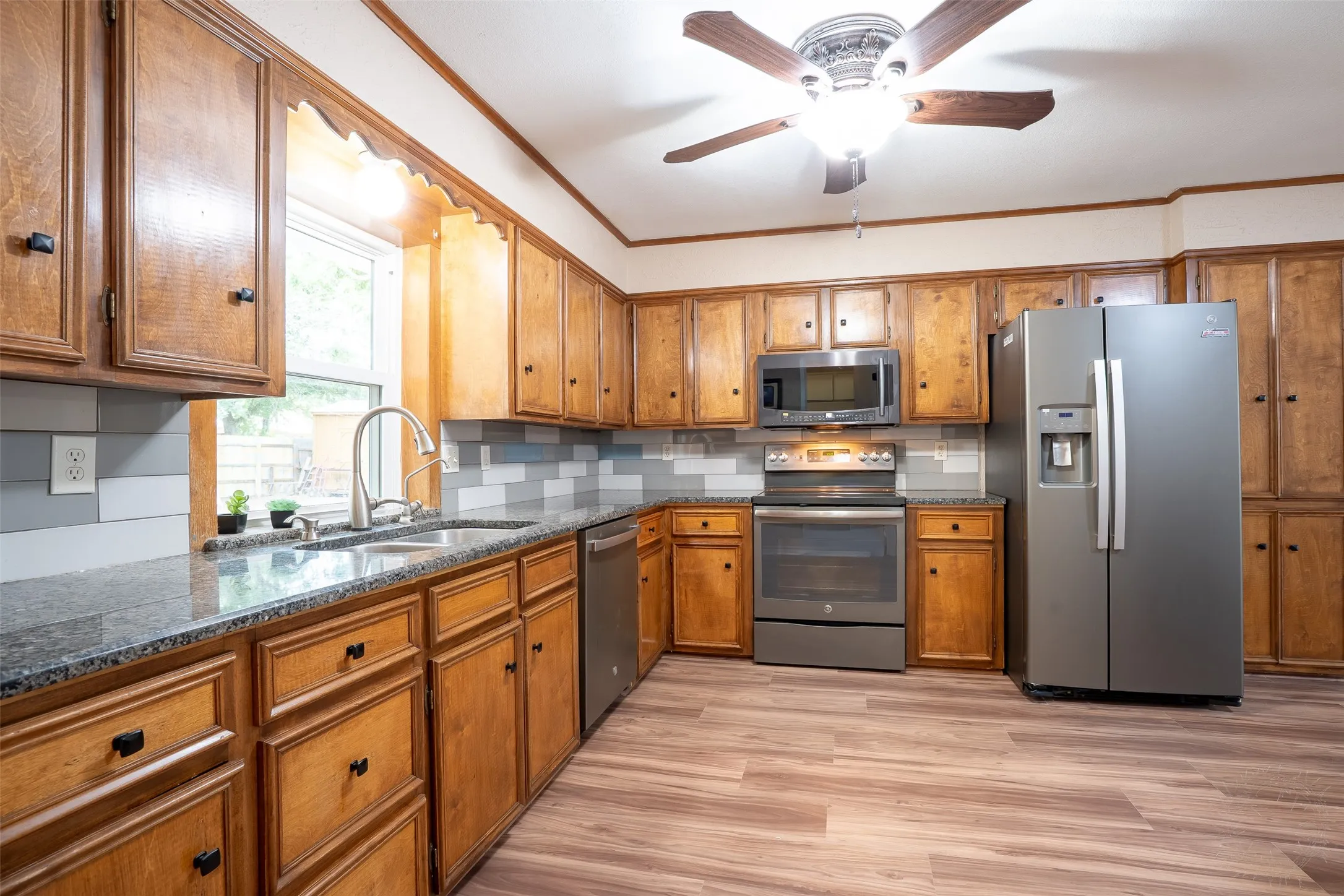 Single Family Residence For Sale in Erath County , 1479 Lockwood Street, Stephenville, Texas 76401, 4 Bedrooms, 3 Bathrooms, 2 Garage spaces, 2,175 Sqft, built in 1977, Price $415,000, mls#21336135, Real Estate Agent in Stephenville, Homes For Sale in Erath county, Homes For Sale in Stephenville, Realtor in Stephenville Texas, Real Estate Brokerage Independent Realty Texas, Luminita Cordes Realtor