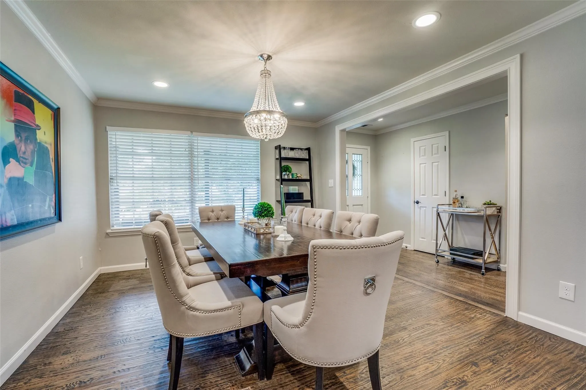 Single Family Residence For Rent in Dallas County , 6711 Kingsbury Drive, Dallas, Texas 75231, 4 Bedroom, 4 Bathroom, 2 Garage spaces, 1,911 Sqft, built in 1963, mls#21338771, Real Estate Agent in Dallas, Homes For Rent in Dallas county, Homes For Rent in Dallas, Realtor in Dallas Texas, Real Estate Brokerage Independent Realty Texas, Luminita Cordes Realtor