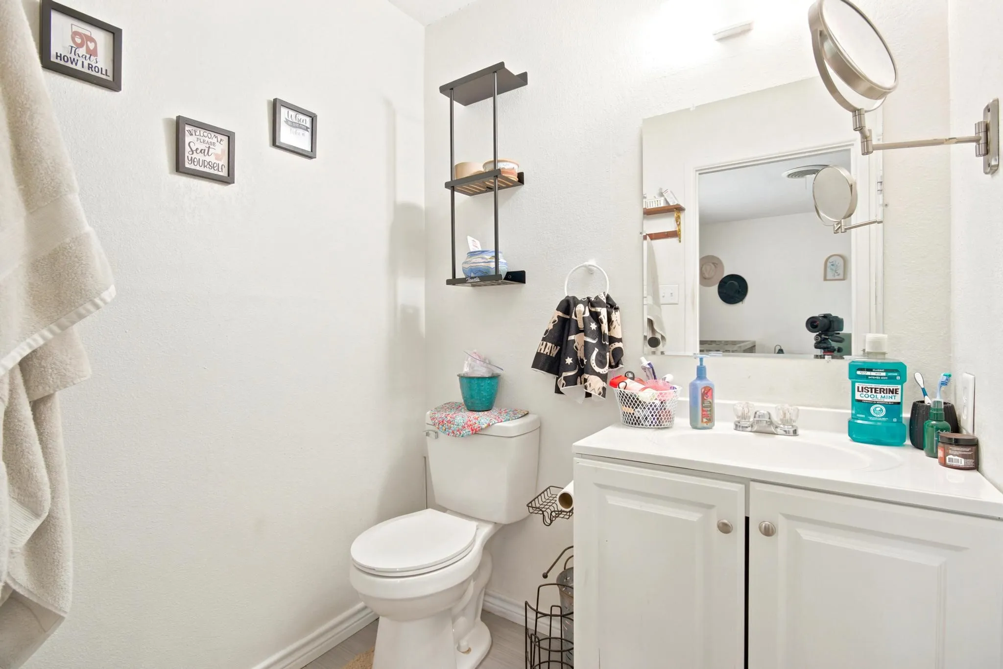 Single Family Residence For Sale in Taylor County , 1134 Piedmont Drive, Abilene, Texas 79601, 3 Bedroom, 2 Bathroom, 2 Garage spaces, 1,936 Sqft, built in 1976, mls#21335722, Real Estate Agent in Abilene, Homes For Sale in Taylor county, Homes For Sale in Abilene, Realtor in Abilene Texas, Real Estate Brokerage Independent Realty Texas, Luminita Cordes Realtor