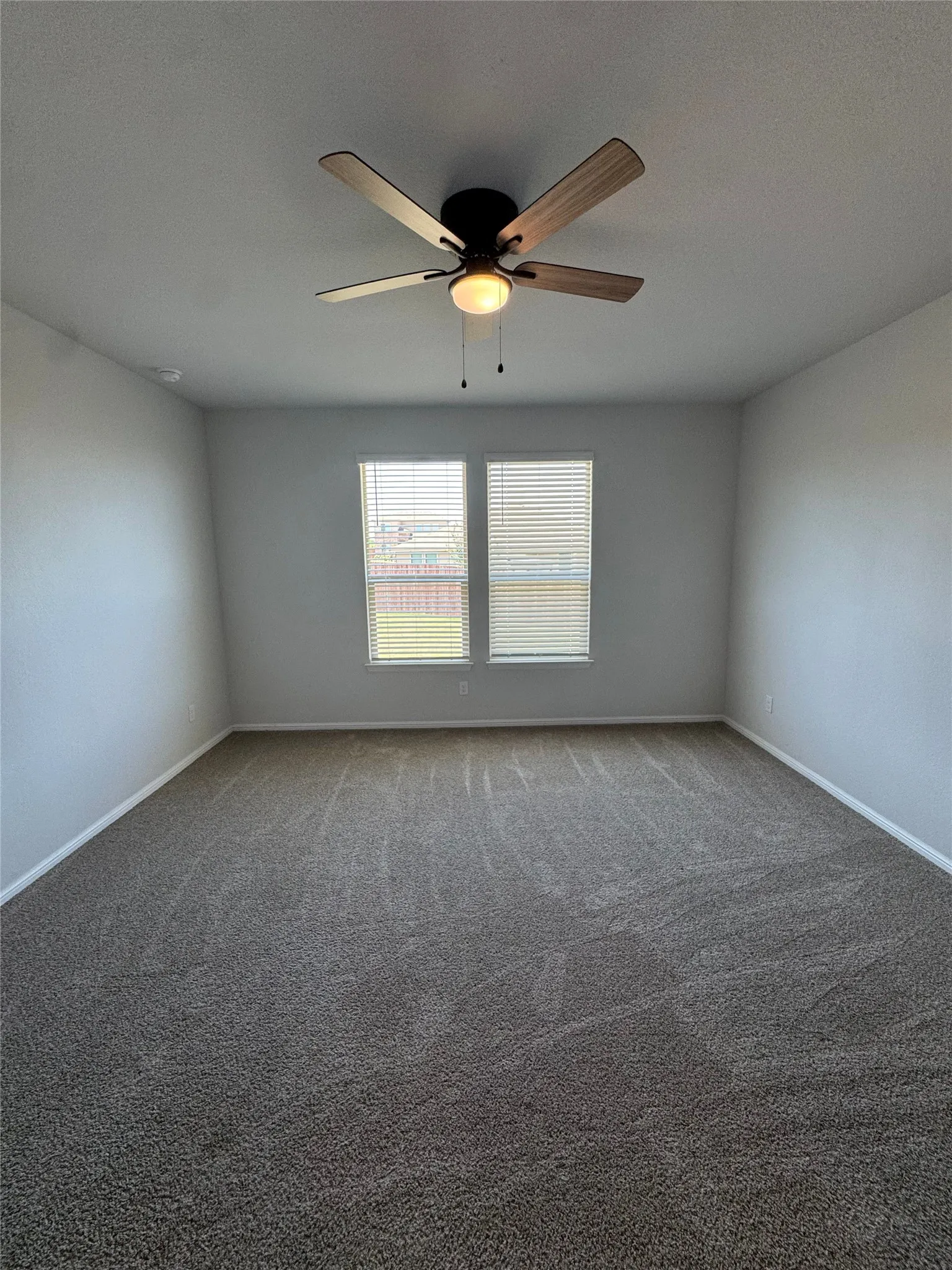 Single Family Residence For Rent in Tarrant County , 912 Rothville Lane, Fort Worth, Texas 76108, 4 Bedroom, 3 Bathroom, 2 Garage spaces, 2,304 Sqft, built in 2023, mls#21338772, Real Estate Agent in Fort Worth, Homes For Rent in Tarrant county, Homes For Rent in Fort Worth, Realtor in Fort Worth Texas, Real Estate Brokerage Independent Realty Texas, Luminita Cordes Realtor