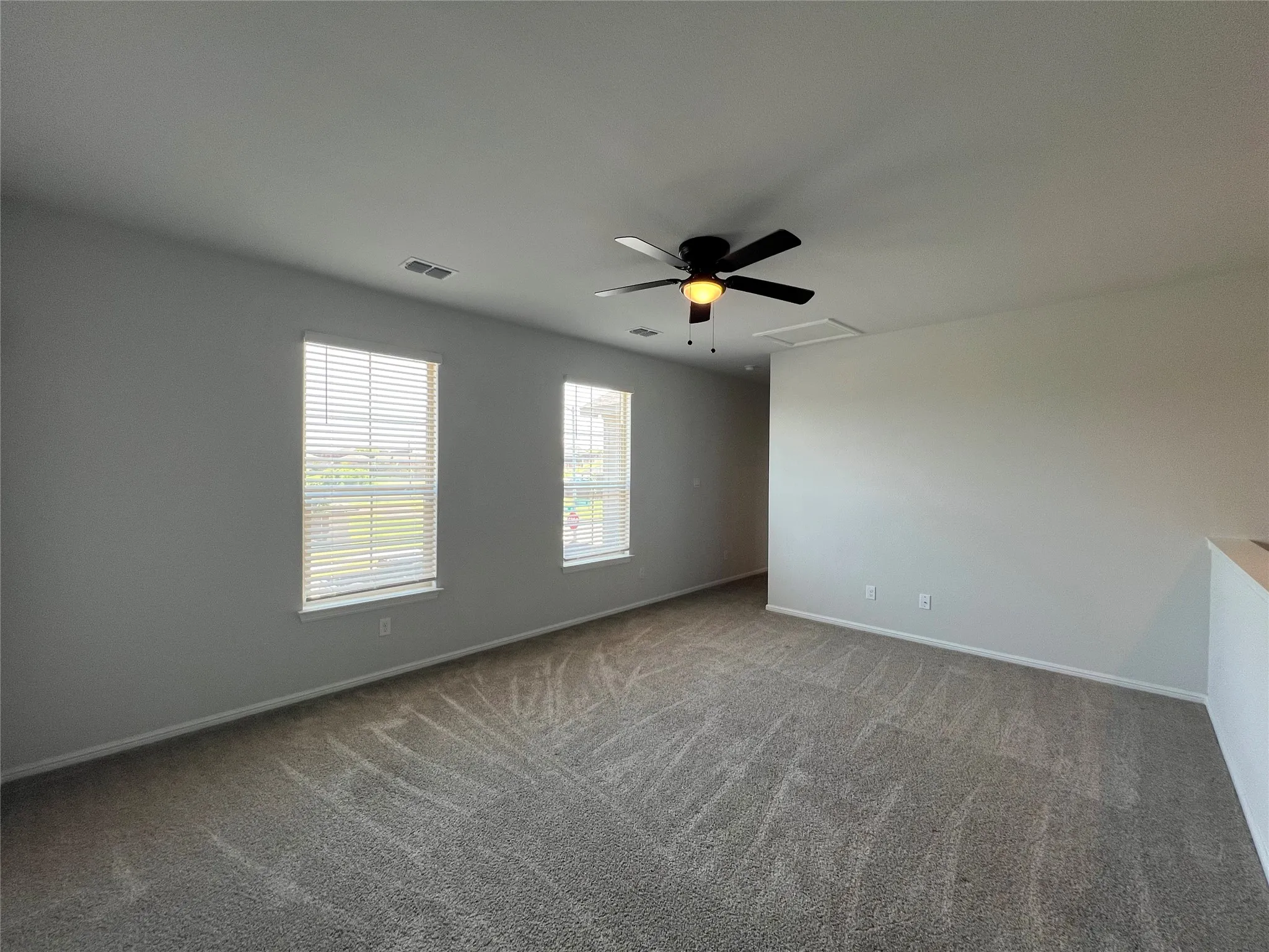 Single Family Residence For Rent in Tarrant County , 912 Rothville Lane, Fort Worth, Texas 76108, 4 Bedroom, 3 Bathroom, 2 Garage spaces, 2,304 Sqft, built in 2023, mls#21338772, Real Estate Agent in Fort Worth, Homes For Rent in Tarrant county, Homes For Rent in Fort Worth, Realtor in Fort Worth Texas, Real Estate Brokerage Independent Realty Texas, Luminita Cordes Realtor