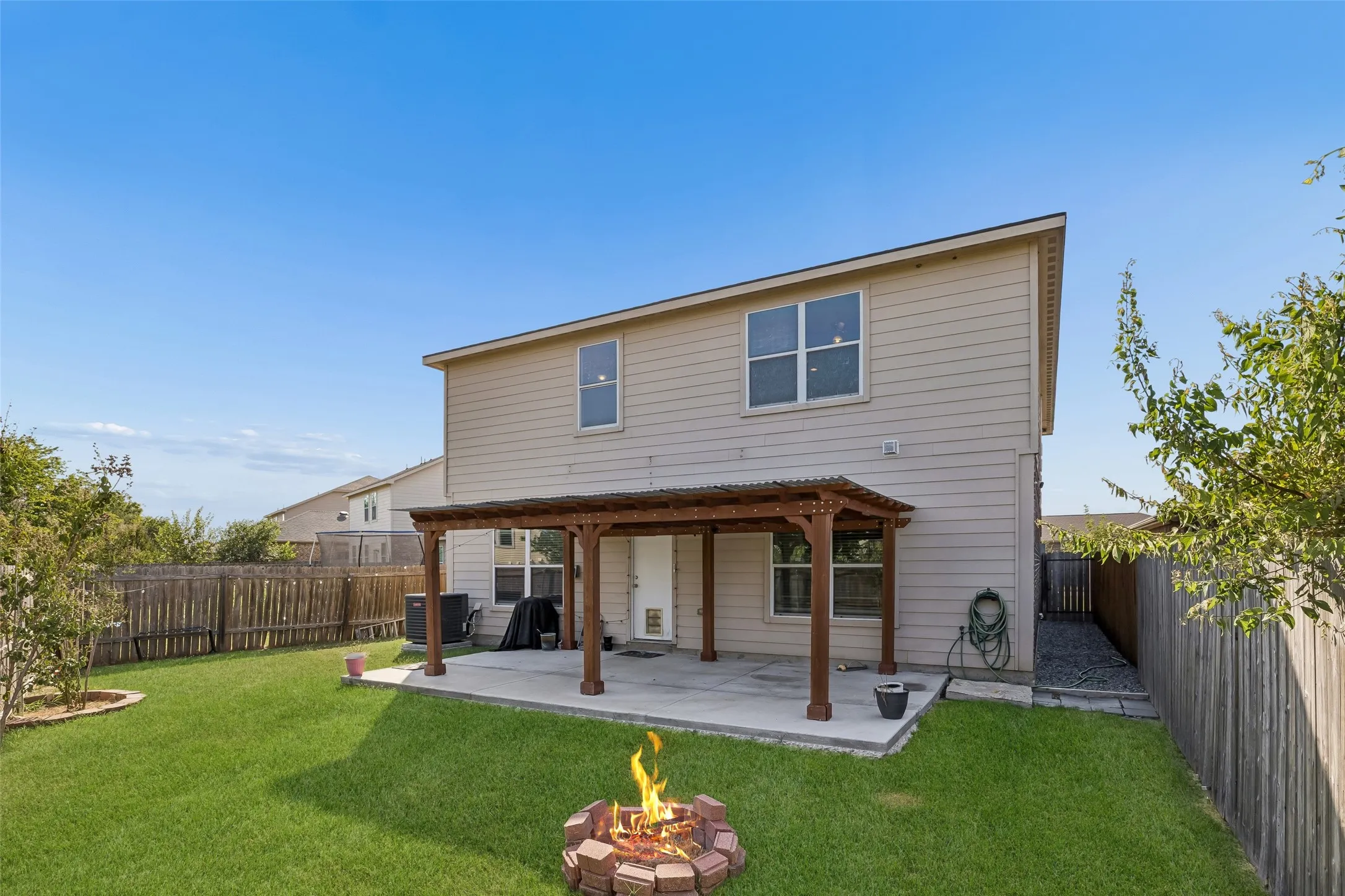 Single Family Residence For Sale in Tarrant County , 4709 Cedar Springs Drive, Fort Worth, Texas 76179, 5 Bedroom, 3 Bathroom, 2 Garage spaces, 2,536 Sqft, built in 2014, mls#21338745, Real Estate Agent in Fort Worth, Homes For Sale in Tarrant county, Homes For Sale in Fort Worth, Realtor in Fort Worth Texas, Real Estate Brokerage Independent Realty Texas, Luminita Cordes Realtor