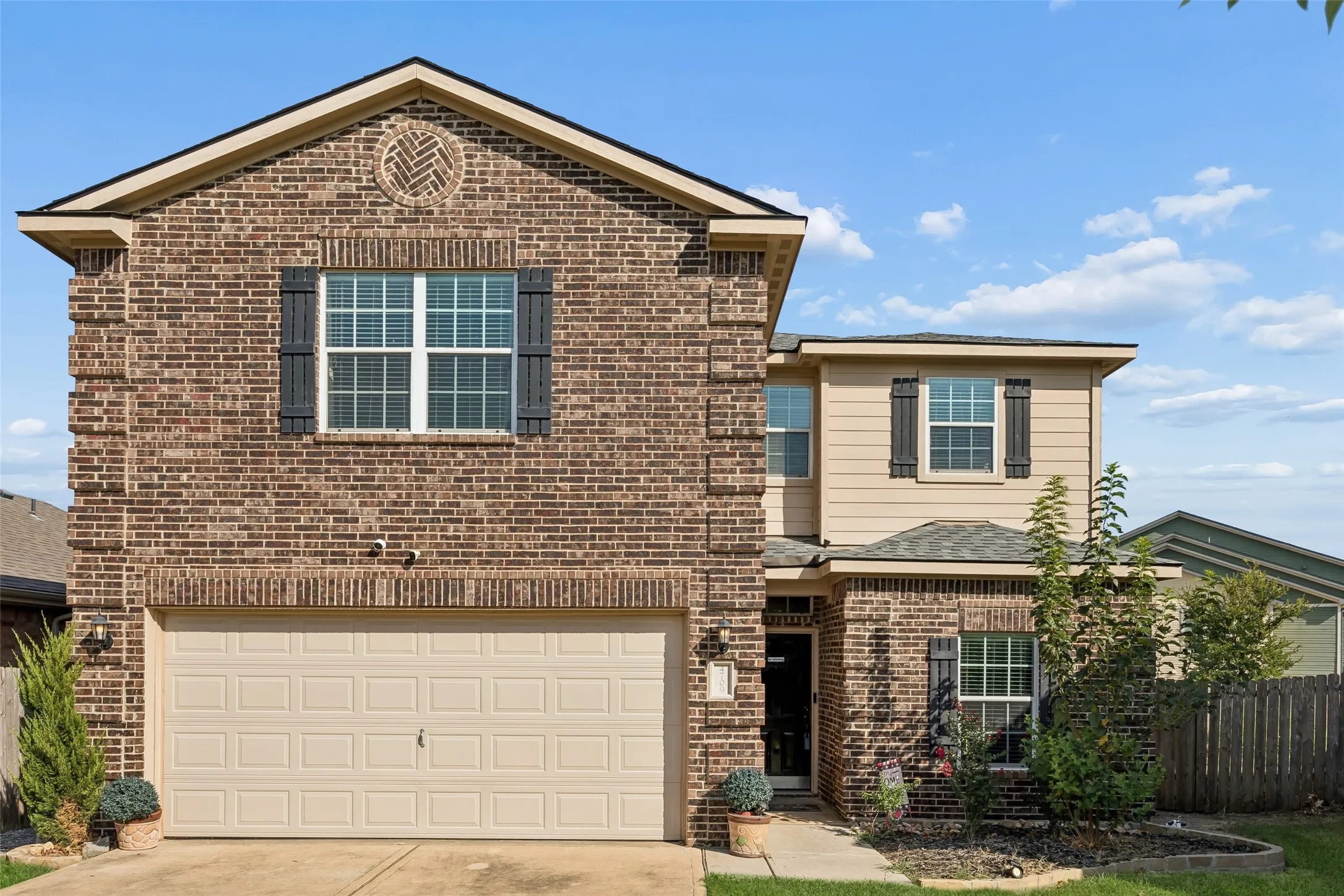 Single Family Residence For Sale in Tarrant County , 4709 Cedar Springs Drive, Fort Worth, Texas 76179, 5 Bedroom, 3 Bathroom, 2 Garage spaces, 2,536 Sqft, built in 2014, mls#21338745, Real Estate Agent in Fort Worth, Homes For Sale in Tarrant county, Homes For Sale in Fort Worth, Realtor in Fort Worth Texas, Real Estate Brokerage Independent Realty Texas, Luminita Cordes Realtor