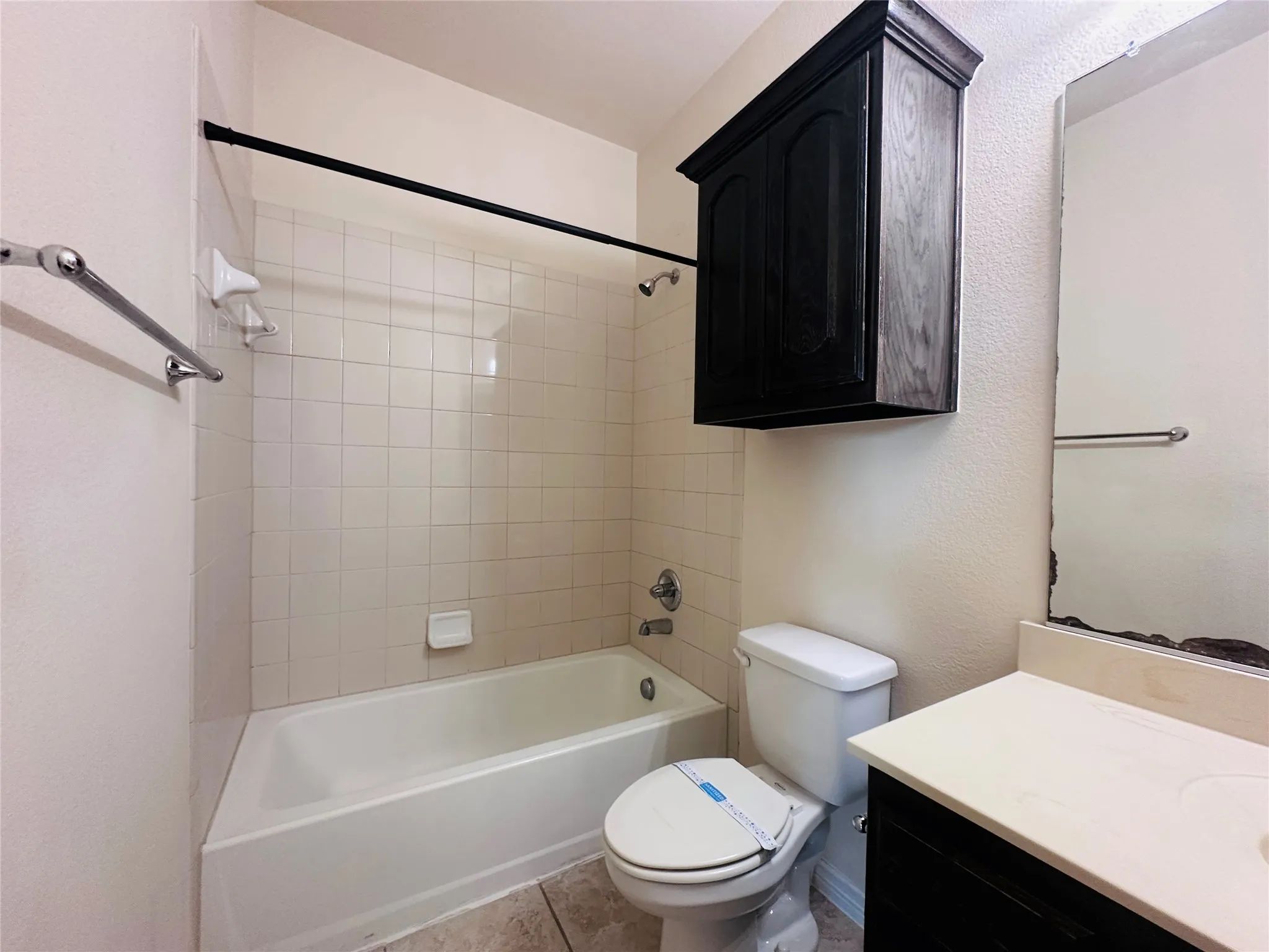 Single Family Residence For Sale in Dallas County , 702 Carolyn T Hunt Drive, Cedar Hill, Texas 75104, 4 Bedroom, 3 Bathroom, 2 Garage spaces, 2,617 Sqft, built in 2013, mls#21338785, Real Estate Agent in Cedar Hill, Homes For Sale in Dallas county, Homes For Sale in Cedar Hill, Realtor in Cedar Hill Texas, Real Estate Brokerage Independent Realty Texas, Luminita Cordes Realtor