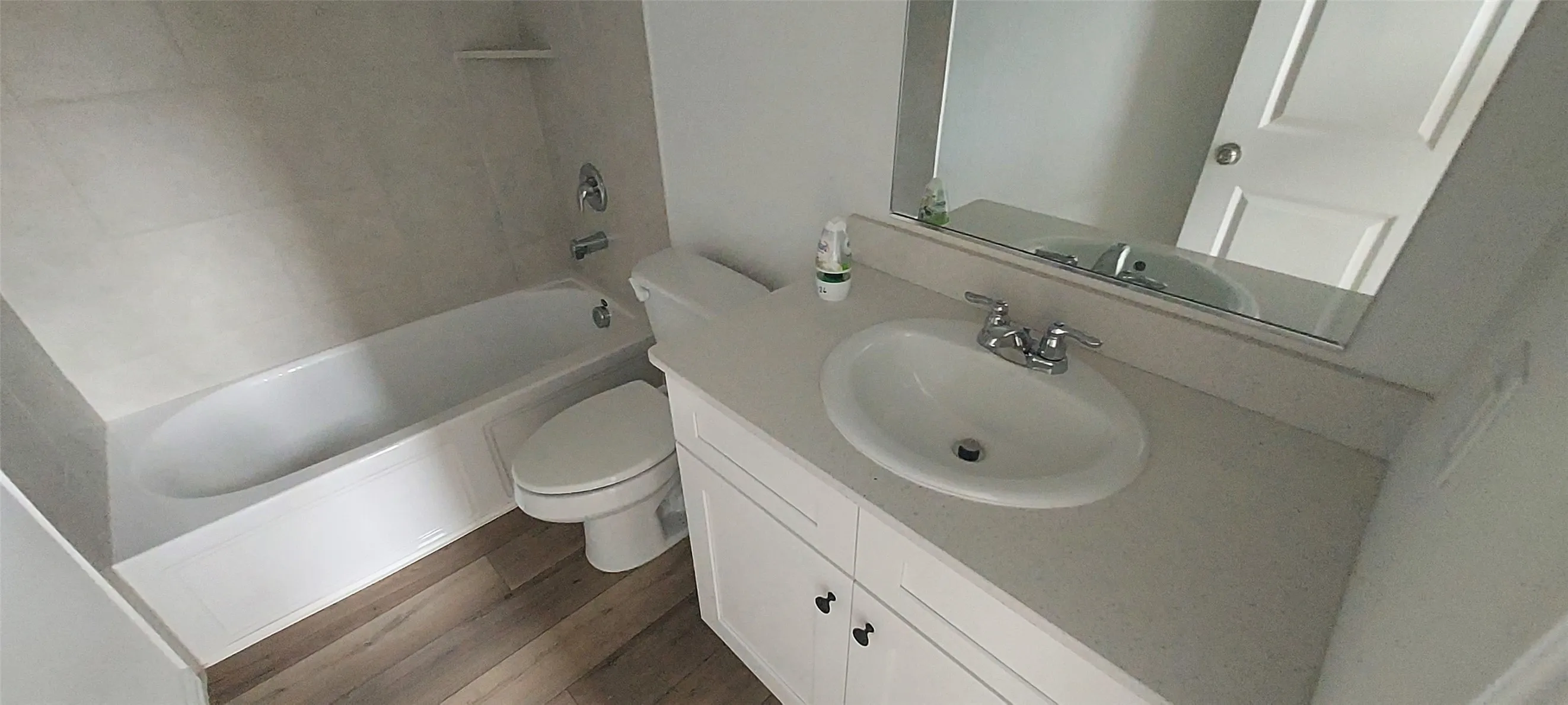 Single Family Residence For Sale in Denton County , 1225 Milfoil Drive, Justin, Texas 76247, 4 Bedroom, 3 Bathroom, 2 Garage spaces, 2,173 Sqft, built in 2022, mls#21336585, Real Estate Agent in Justin, Homes For Sale in Denton county, Homes For Sale in Justin, Realtor in Justin Texas, Real Estate Brokerage Independent Realty Texas, Luminita Cordes Realtor