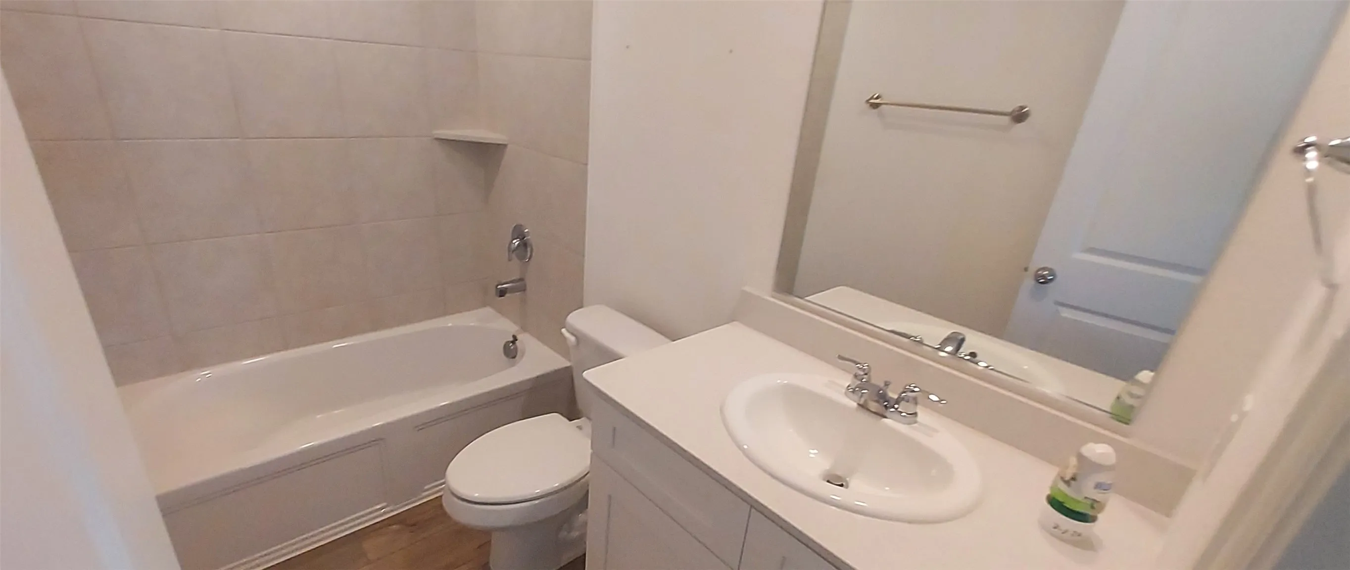 Single Family Residence For Sale in Denton County , 1225 Milfoil Drive, Justin, Texas 76247, 4 Bedroom, 3 Bathroom, 2 Garage spaces, 2,173 Sqft, built in 2022, mls#21336585, Real Estate Agent in Justin, Homes For Sale in Denton county, Homes For Sale in Justin, Realtor in Justin Texas, Real Estate Brokerage Independent Realty Texas, Luminita Cordes Realtor
