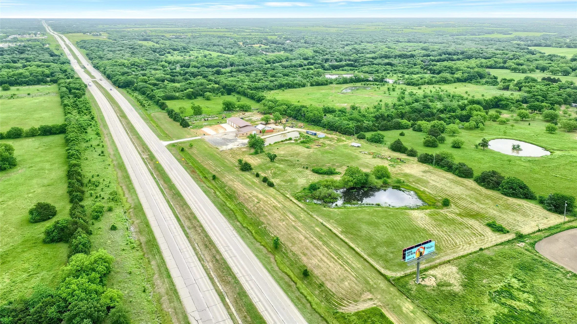 Unimproved Land For Sale in Grayson County , TBD 3 Acres W US Highway 82, Sherman, Texas 75092, 0, 0, Garage spaces, 0 Sqft, built in 0, mls#21337684, Real Estate Agent in Sherman, Homes For Sale in Grayson county, Homes For Sale in Sherman, Realtor in Sherman Texas, Real Estate Brokerage Independent Realty Texas, Luminita Cordes Realtor