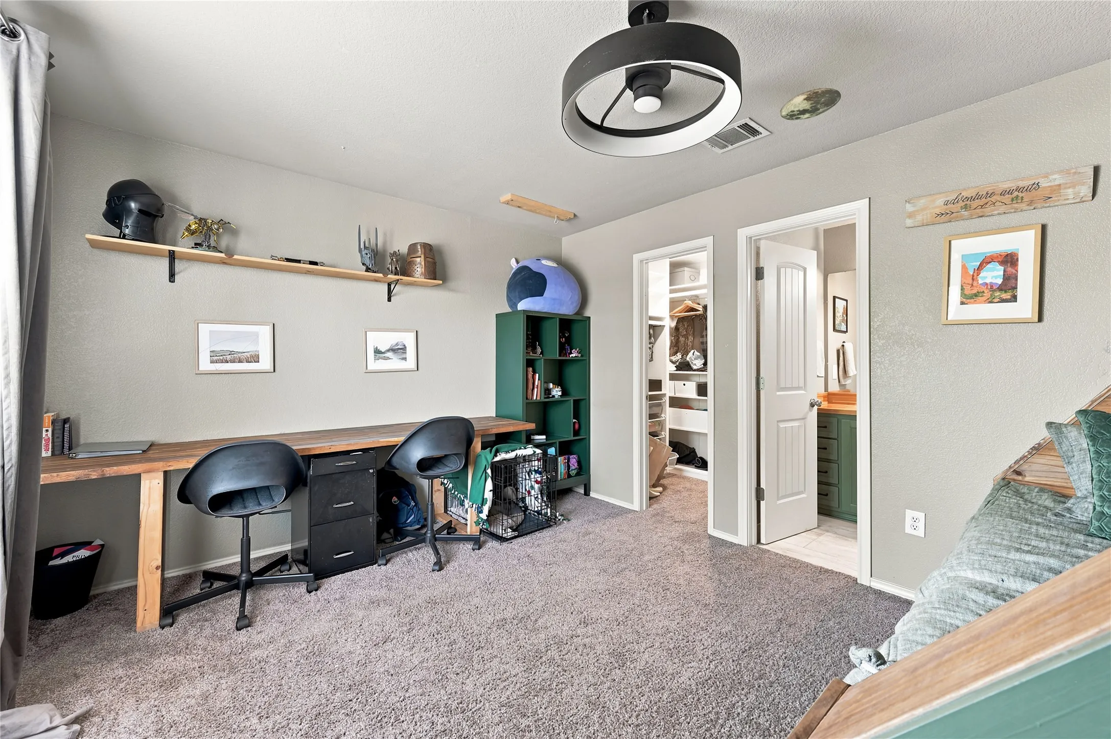 Single Family Residence For Sale in Ellis County , 212 Cheyenne Drive, Waxahachie, Texas 75165, 3 Bedroom, 4 Bathroom, 2 Garage spaces, 3,005 Sqft, built in 2006, mls#21335908, Real Estate Agent in Waxahachie, Homes For Sale in Ellis county, Homes For Sale in Waxahachie, Realtor in Waxahachie Texas, Real Estate Brokerage Independent Realty Texas, Luminita Cordes Realtor