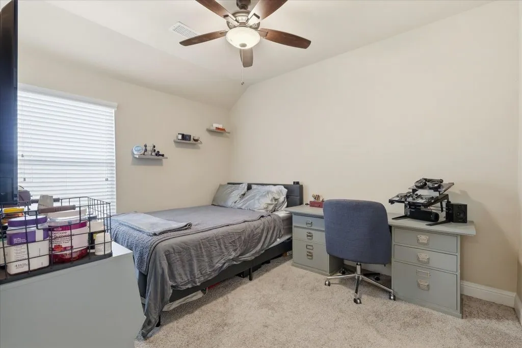 Single Family Residence For Sale in Denton County , 6604 Elderberry Way, Flower Mound, Texas 76226, 4 Bedroom, 4 Bathroom, 3 Garage spaces, 3,735 Sqft, built in 2018, mls#21338648, Real Estate Agent in Flower Mound, Homes For Sale in Denton county, Homes For Sale in Flower Mound, Realtor in Flower Mound Texas, Real Estate Brokerage Independent Realty Texas, Luminita Cordes Realtor