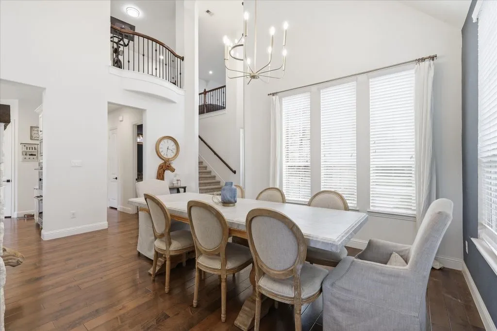 Single Family Residence For Sale in Denton County , 6604 Elderberry Way, Flower Mound, Texas 76226, 4 Bedroom, 4 Bathroom, 3 Garage spaces, 3,735 Sqft, built in 2018, mls#21338648, Real Estate Agent in Flower Mound, Homes For Sale in Denton county, Homes For Sale in Flower Mound, Realtor in Flower Mound Texas, Real Estate Brokerage Independent Realty Texas, Luminita Cordes Realtor