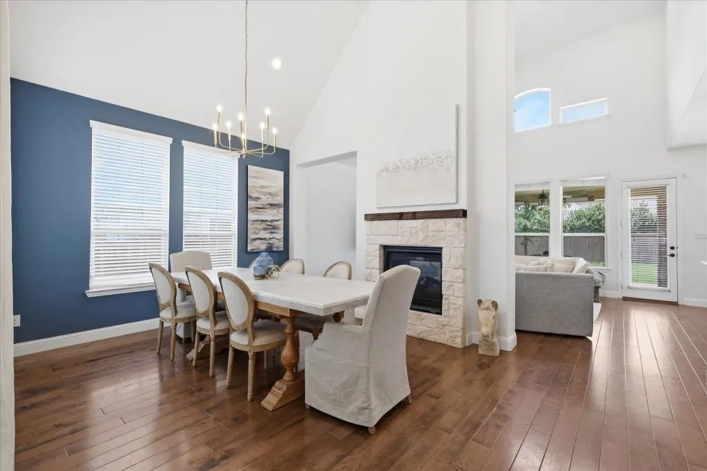 Single Family Residence For Sale in Denton County , 6604 Elderberry Way, Flower Mound, Texas 76226, 4 Bedroom, 4 Bathroom, 3 Garage spaces, 3,735 Sqft, built in 2018, mls#21338648, Real Estate Agent in Flower Mound, Homes For Sale in Denton county, Homes For Sale in Flower Mound, Realtor in Flower Mound Texas, Real Estate Brokerage Independent Realty Texas, Luminita Cordes Realtor