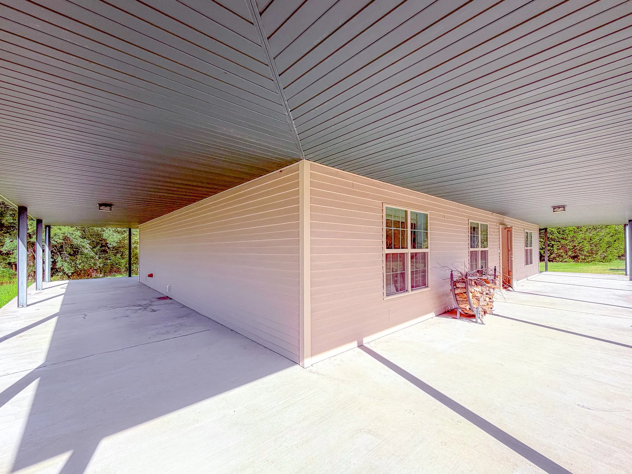 Farm For Sale in Navarro County , 9982 County Road 4200, Kerens, Texas 75144, 3 Bedroom, 2 Bathroom, 2 Garage spaces, 1,800 Sqft, built in 2016, mls#21338721, Real Estate Agent in Kerens, Homes For Sale in Navarro county, Homes For Sale in Kerens, Realtor in Kerens Texas, Real Estate Brokerage Independent Realty Texas, Luminita Cordes Realtor