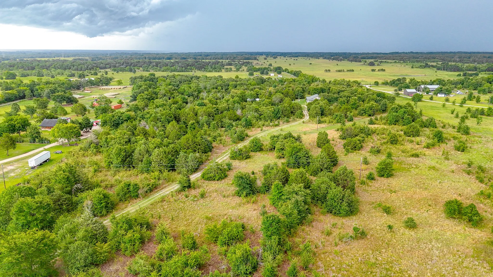 Farm For Sale in Navarro County , 9982 County Road 4200, Kerens, Texas 75144, 3 Bedroom, 2 Bathroom, 2 Garage spaces, 1,800 Sqft, built in 2016, mls#21338721, Real Estate Agent in Kerens, Homes For Sale in Navarro county, Homes For Sale in Kerens, Realtor in Kerens Texas, Real Estate Brokerage Independent Realty Texas, Luminita Cordes Realtor