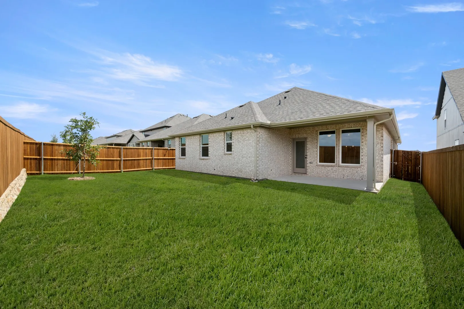 641 Tyronza- Back-1