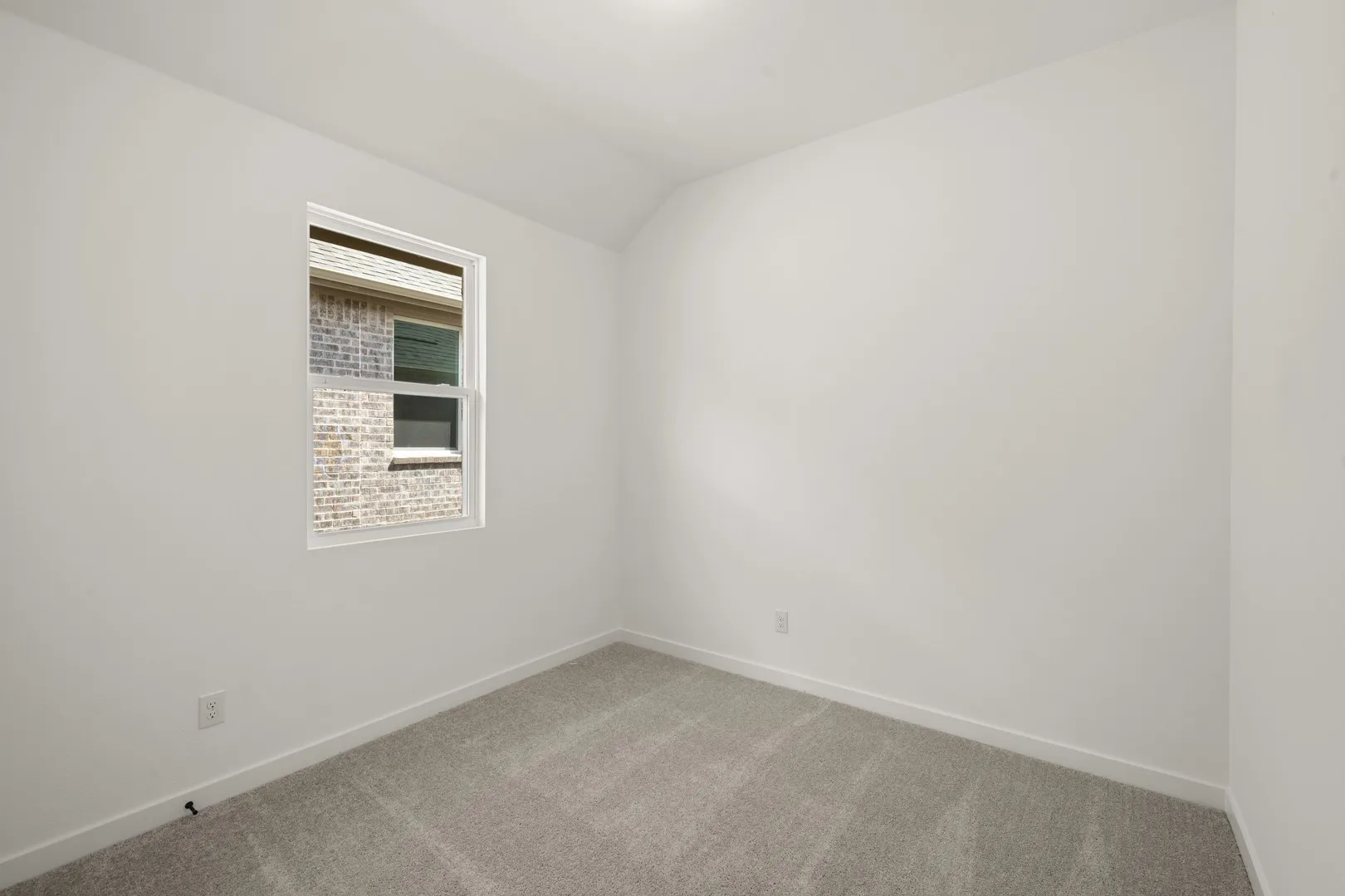 641 Tyronza- Bedroom-2