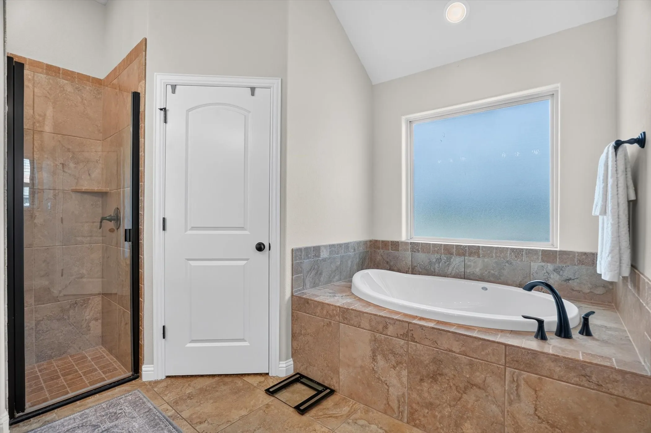Single Family Residence For Sale in Johnson County , 108 Meritt Street, Godley, Texas 76044, 3 Bedroom, 2 Bathroom, 2 Garage spaces, 1,543 Sqft, built in 2020, mls#21330150, Real Estate Agent in Godley, Homes For Sale in Johnson county, Homes For Sale in Godley, Realtor in Godley Texas, Real Estate Brokerage Independent Realty Texas, Luminita Cordes Realtor