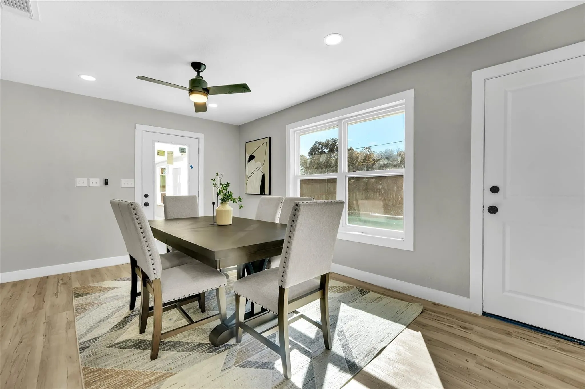 Single Family Residence For Sale in Tarrant County , 3919 San Miguel Court, Arlington, Texas 76016, 3 Bedroom, 2 Bathroom, 2 Garage spaces, 1,691 Sqft, built in 1978, mls#21338820, Real Estate Agent in Arlington, Homes For Sale in Tarrant county, Homes For Sale in Arlington, Realtor in Arlington Texas, Real Estate Brokerage Independent Realty Texas, Luminita Cordes Realtor