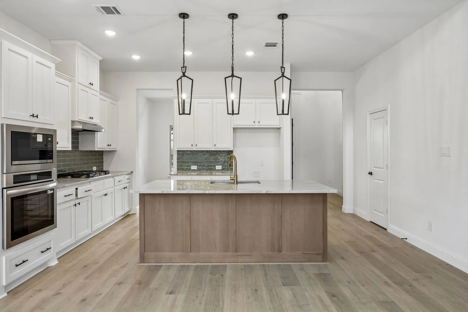 Single Family Residence For Sale in Denton County , 8916 Amistad Lane, Denton, Texas 76226, 4 Bedroom, 4 Bathroom, 3 Garage spaces, 3,280 Sqft, built in 2026, mls#21338619, Real Estate Agent in Denton, Homes For Sale in Denton county, Homes For Sale in Denton, Realtor in Denton Texas, Real Estate Brokerage Independent Realty Texas, Luminita Cordes Realtor