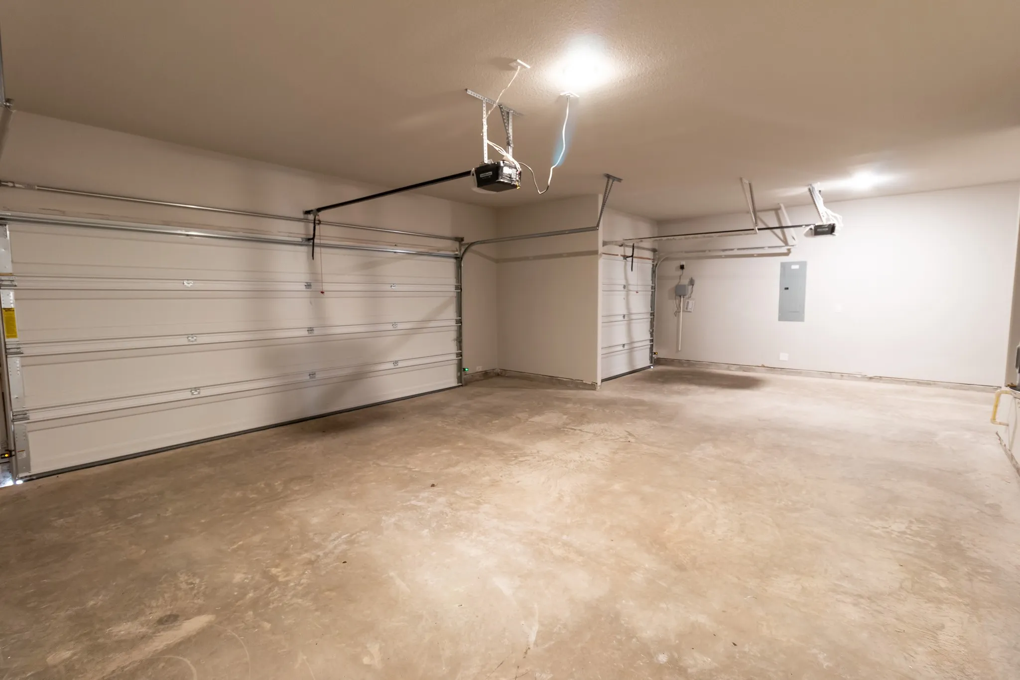 Single Family Residence For Rent in Denton County , 507 Reatta Drive, Justin, Texas 76247, 4 Bedroom, 3 Bathroom, 3 Garage spaces, 2,759 Sqft, built in 2023, mls#21338842, Real Estate Agent in Justin, Homes For Rent in Denton county, Homes For Rent in Justin, Realtor in Justin Texas, Real Estate Brokerage Independent Realty Texas, Luminita Cordes Realtor