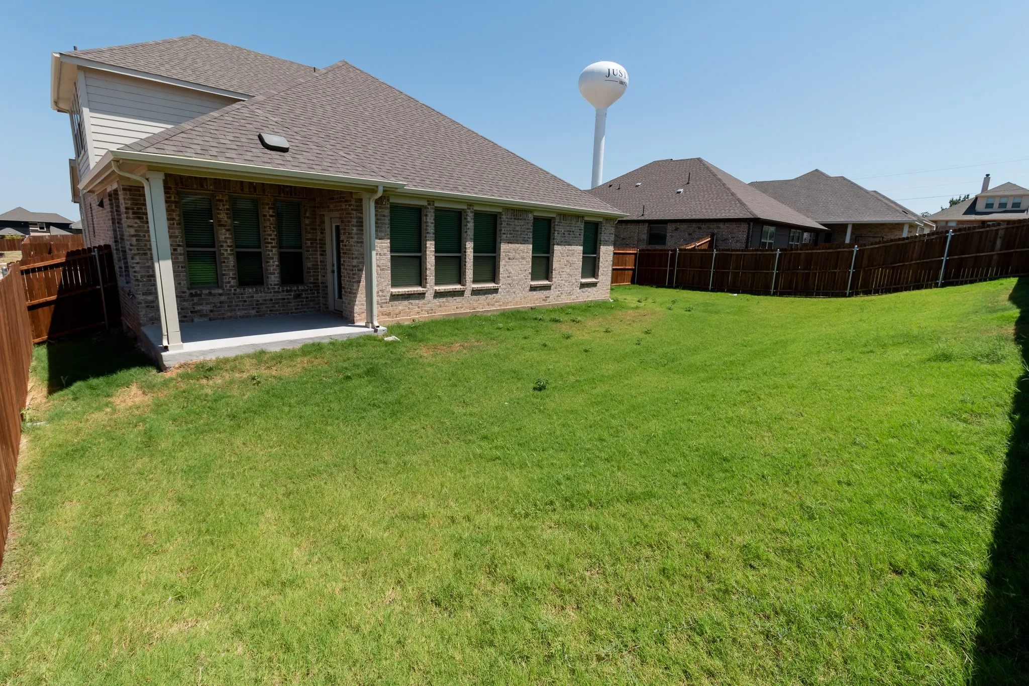 Single Family Residence For Rent in Denton County , 507 Reatta Drive, Justin, Texas 76247, 4 Bedroom, 3 Bathroom, 3 Garage spaces, 2,759 Sqft, built in 2023, mls#21338842, Real Estate Agent in Justin, Homes For Rent in Denton county, Homes For Rent in Justin, Realtor in Justin Texas, Real Estate Brokerage Independent Realty Texas, Luminita Cordes Realtor