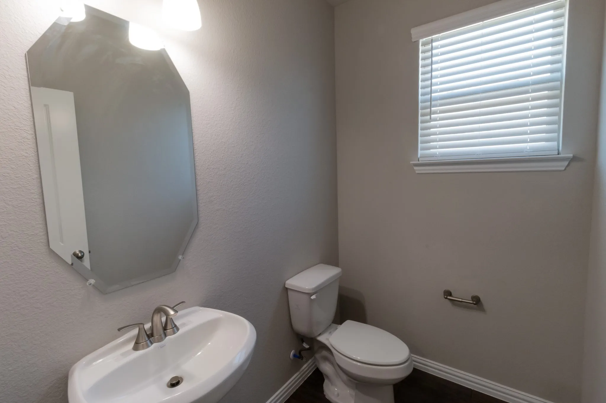 Single Family Residence For Rent in Denton County , 507 Reatta Drive, Justin, Texas 76247, 4 Bedroom, 3 Bathroom, 3 Garage spaces, 2,759 Sqft, built in 2023, mls#21338842, Real Estate Agent in Justin, Homes For Rent in Denton county, Homes For Rent in Justin, Realtor in Justin Texas, Real Estate Brokerage Independent Realty Texas, Luminita Cordes Realtor