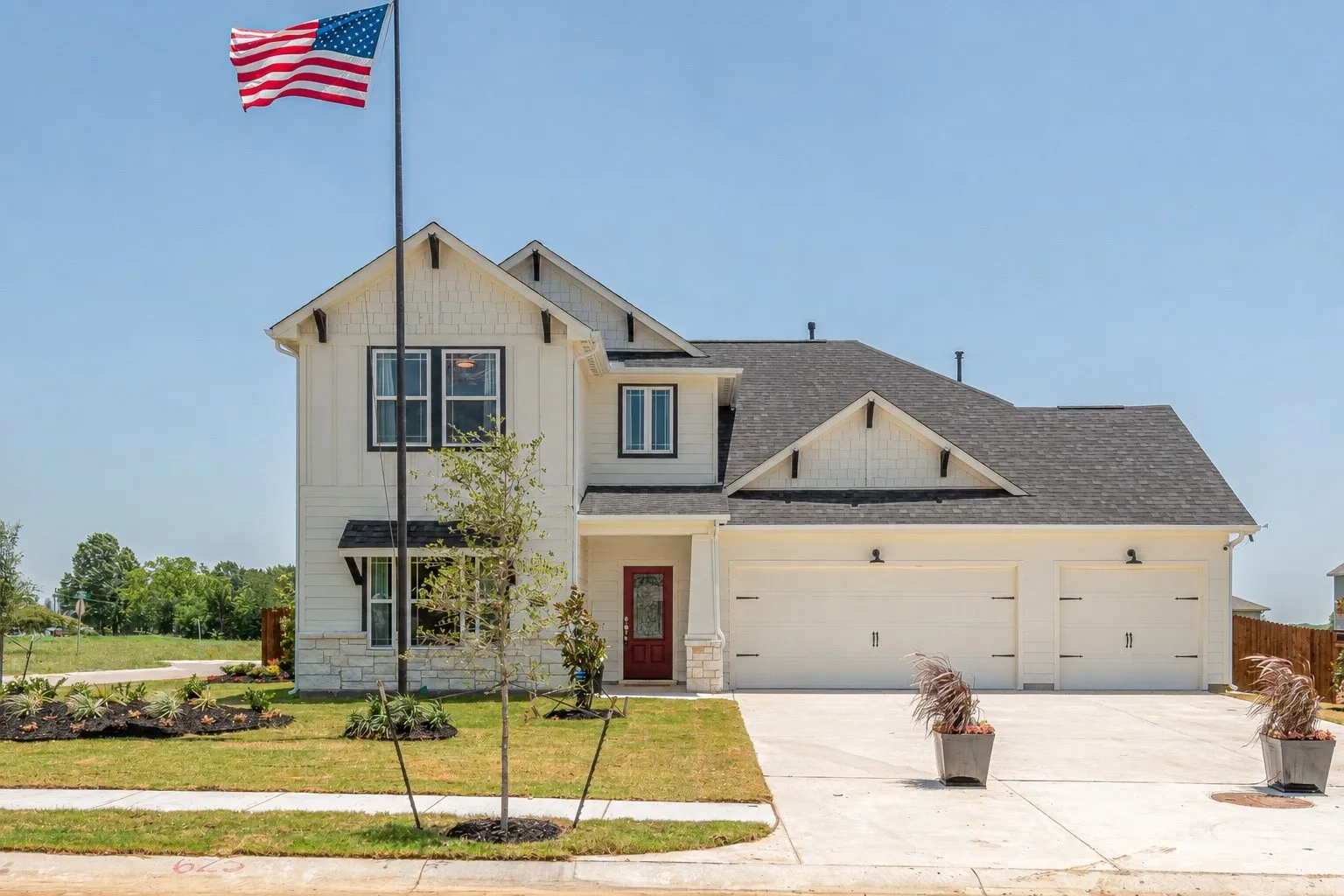 Single Family Residence For Sale in Grayson County , 625 Kyle Drive, Tioga, Texas 76271, 4 Bedroom, 3 Bathroom, 3 Garage spaces, 2,153 Sqft, built in 2022, mls#21337013, Real Estate Agent in Tioga, Homes For Sale in Grayson county, Homes For Sale in Tioga, Realtor in Tioga Texas, Real Estate Brokerage Independent Realty Texas, Luminita Cordes Realtor