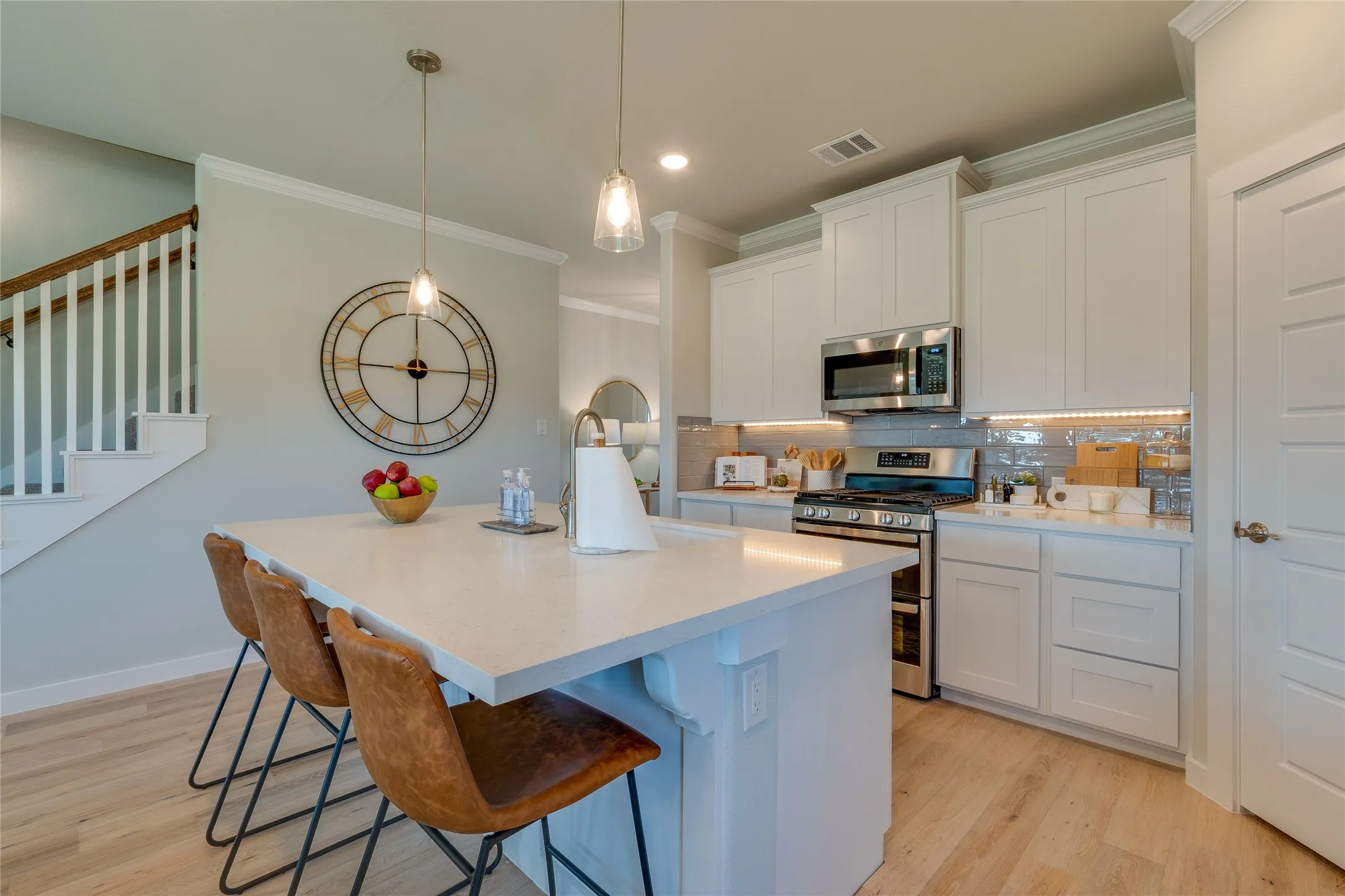 Single Family Residence For Sale in Grayson County , 625 Kyle Drive, Tioga, Texas 76271, 4 Bedroom, 3 Bathroom, 3 Garage spaces, 2,153 Sqft, built in 2022, mls#21337013, Real Estate Agent in Tioga, Homes For Sale in Grayson county, Homes For Sale in Tioga, Realtor in Tioga Texas, Real Estate Brokerage Independent Realty Texas, Luminita Cordes Realtor