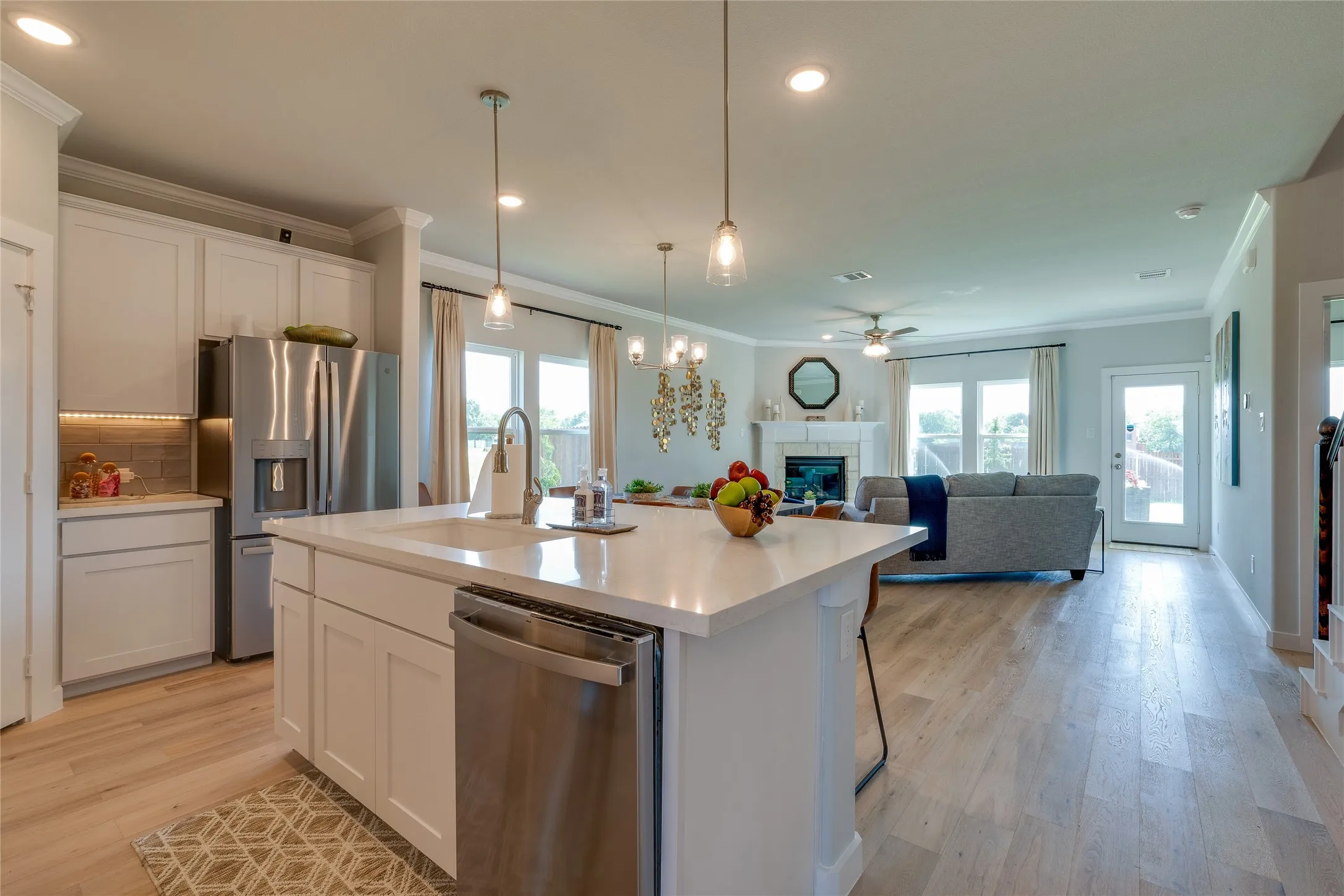 Single Family Residence For Sale in Grayson County , 625 Kyle Drive, Tioga, Texas 76271, 4 Bedroom, 3 Bathroom, 3 Garage spaces, 2,153 Sqft, built in 2022, mls#21337013, Real Estate Agent in Tioga, Homes For Sale in Grayson county, Homes For Sale in Tioga, Realtor in Tioga Texas, Real Estate Brokerage Independent Realty Texas, Luminita Cordes Realtor