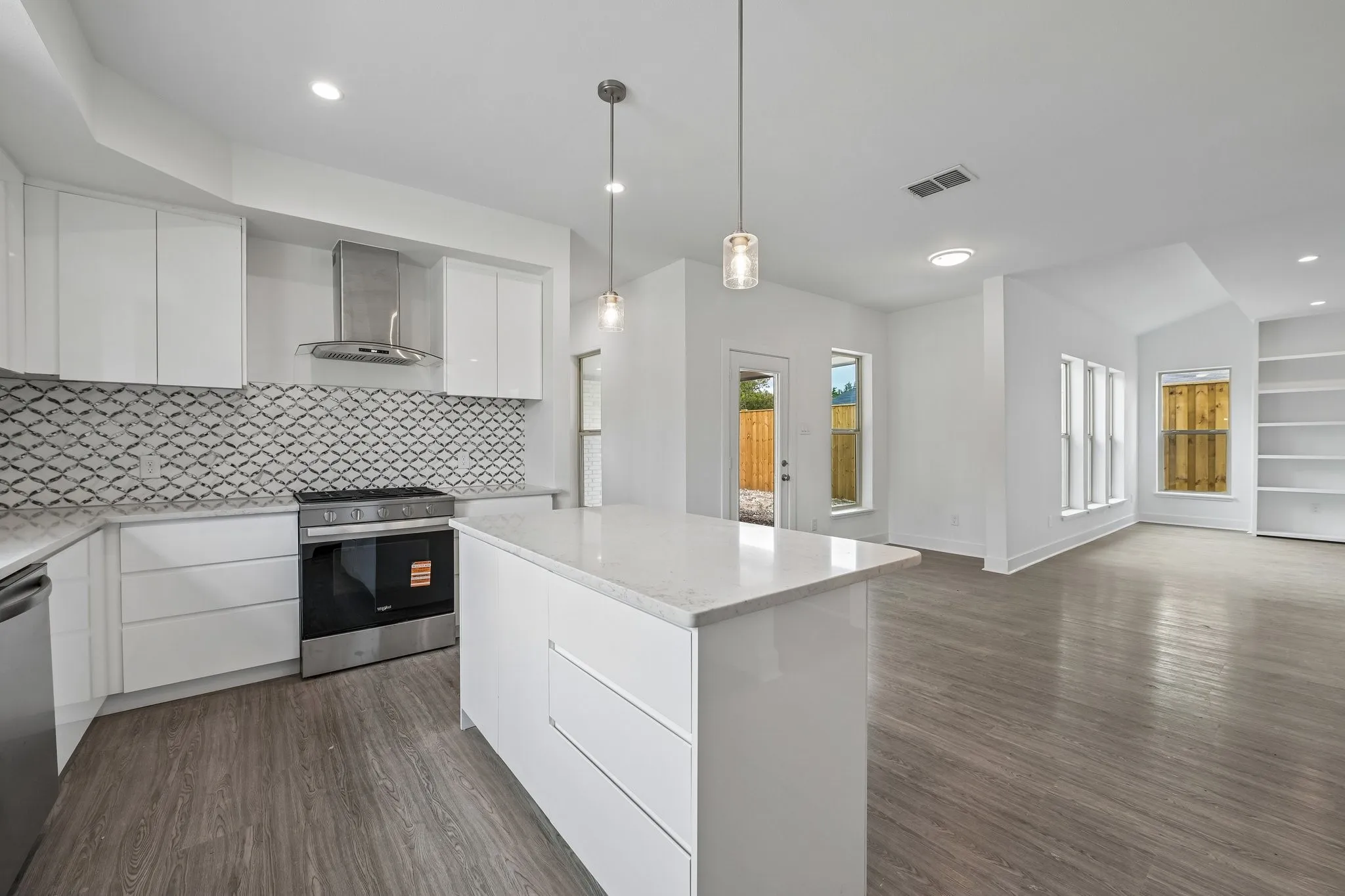 Single Family Residence For Sale in Dallas County , 3769 Wenatche Drive, Dallas, Texas 75233, 4 Bedroom, 5 Bathroom, 3 Garage spaces, 2,935 Sqft, built in 2026, mls#21336536, Real Estate Agent in Dallas, Homes For Sale in Dallas county, Homes For Sale in Dallas, Realtor in Dallas Texas, Real Estate Brokerage Independent Realty Texas, Luminita Cordes Realtor