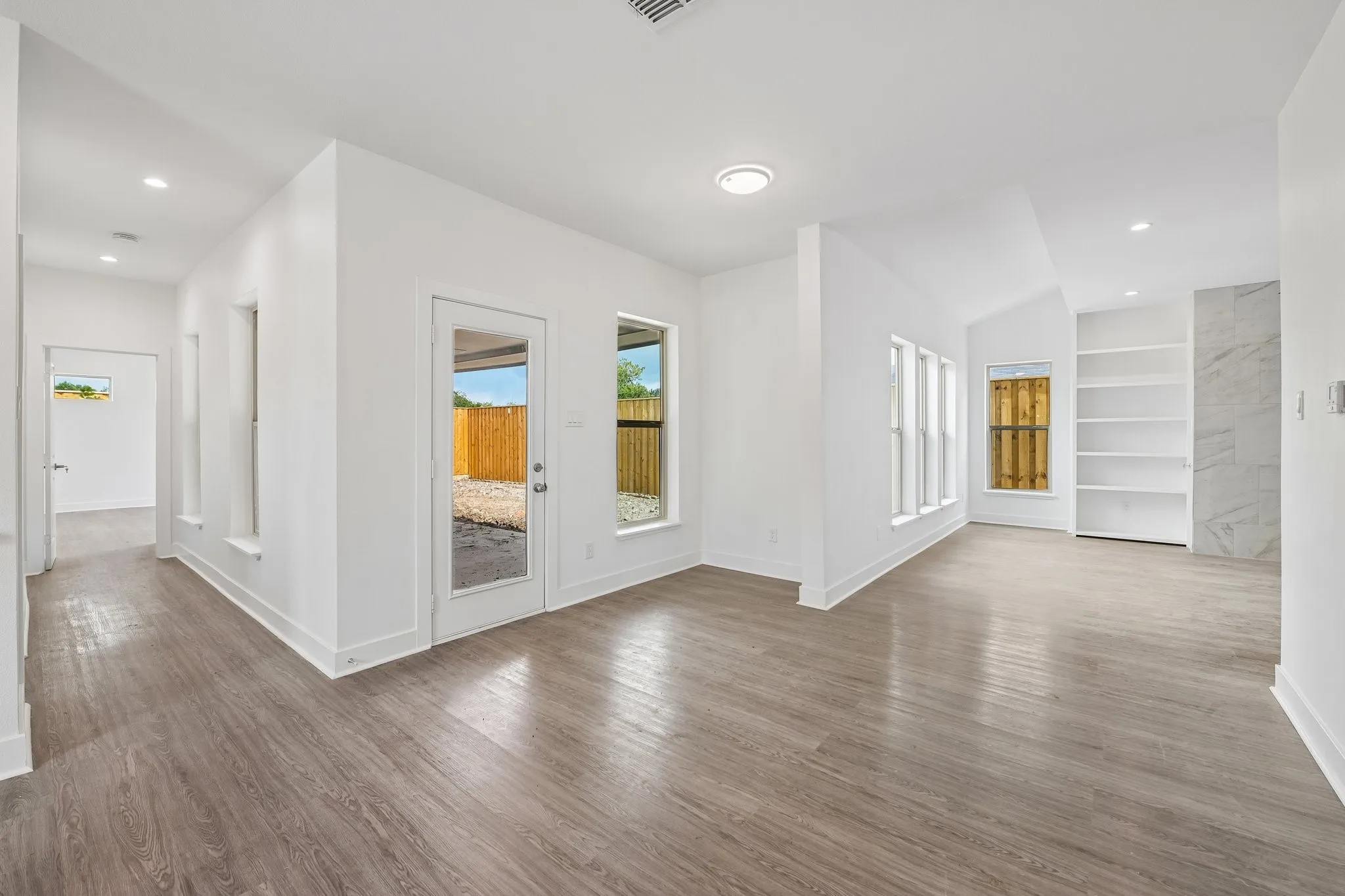 Single Family Residence For Sale in Dallas County , 3769 Wenatche Drive, Dallas, Texas 75233, 4 Bedroom, 5 Bathroom, 3 Garage spaces, 2,935 Sqft, built in 2026, mls#21336536, Real Estate Agent in Dallas, Homes For Sale in Dallas county, Homes For Sale in Dallas, Realtor in Dallas Texas, Real Estate Brokerage Independent Realty Texas, Luminita Cordes Realtor