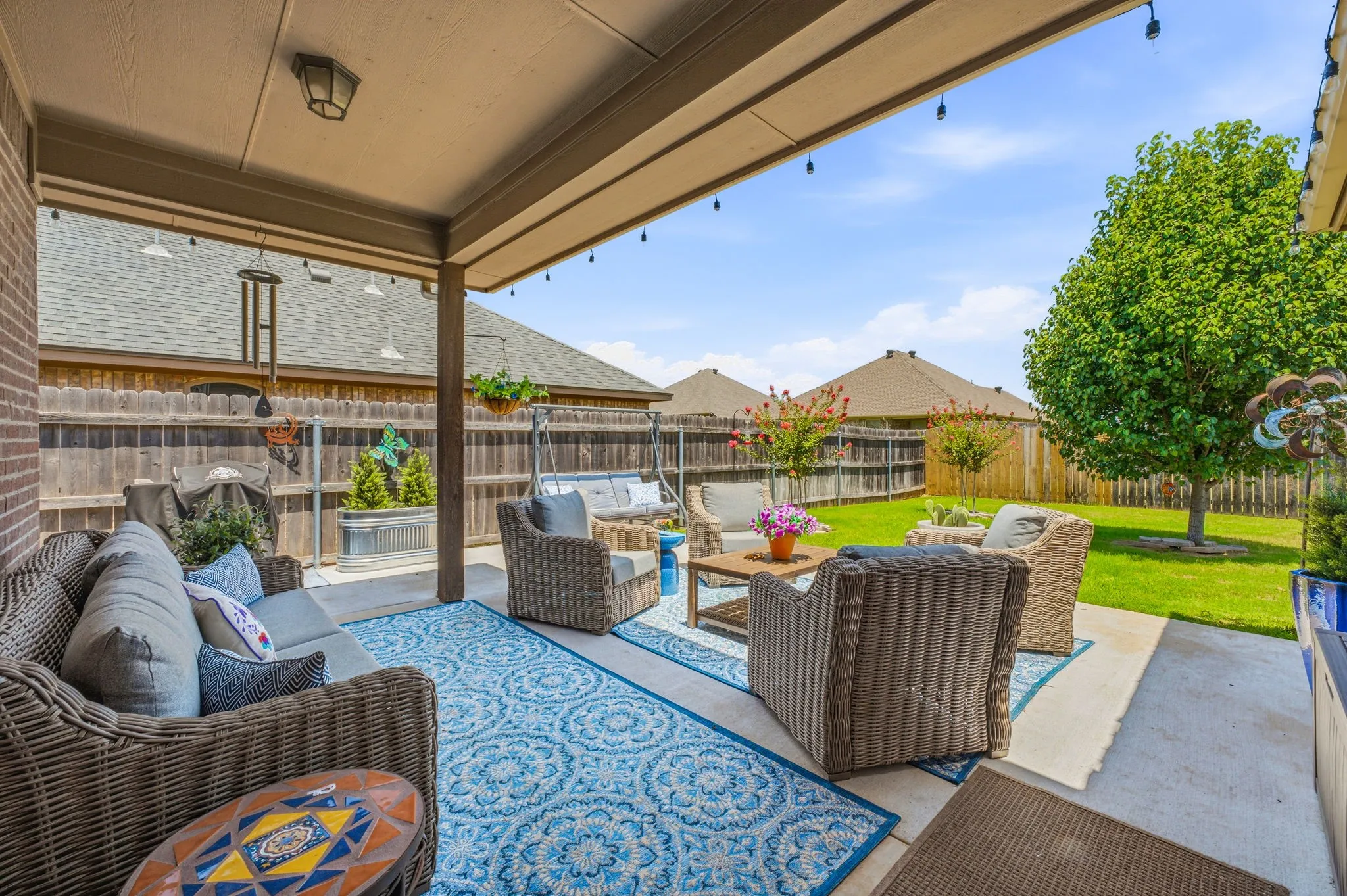 Single Family Residence For Sale in Hood County , 3209 Main Street, Granbury, Texas 76049, 3 Bedroom, 2 Bathroom, 2 Garage spaces, 1,492 Sqft, built in 2017, mls#21338235, Real Estate Agent in Granbury, Homes For Sale in Hood county, Homes For Sale in Granbury, Realtor in Granbury Texas, Real Estate Brokerage Independent Realty Texas, Luminita Cordes Realtor