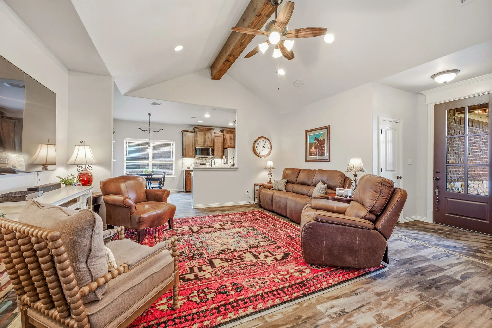 Single Family Residence For Sale in Hood County , 3209 Main Street, Granbury, Texas 76049, 3 Bedroom, 2 Bathroom, 2 Garage spaces, 1,492 Sqft, built in 2017, mls#21338235, Real Estate Agent in Granbury, Homes For Sale in Hood county, Homes For Sale in Granbury, Realtor in Granbury Texas, Real Estate Brokerage Independent Realty Texas, Luminita Cordes Realtor