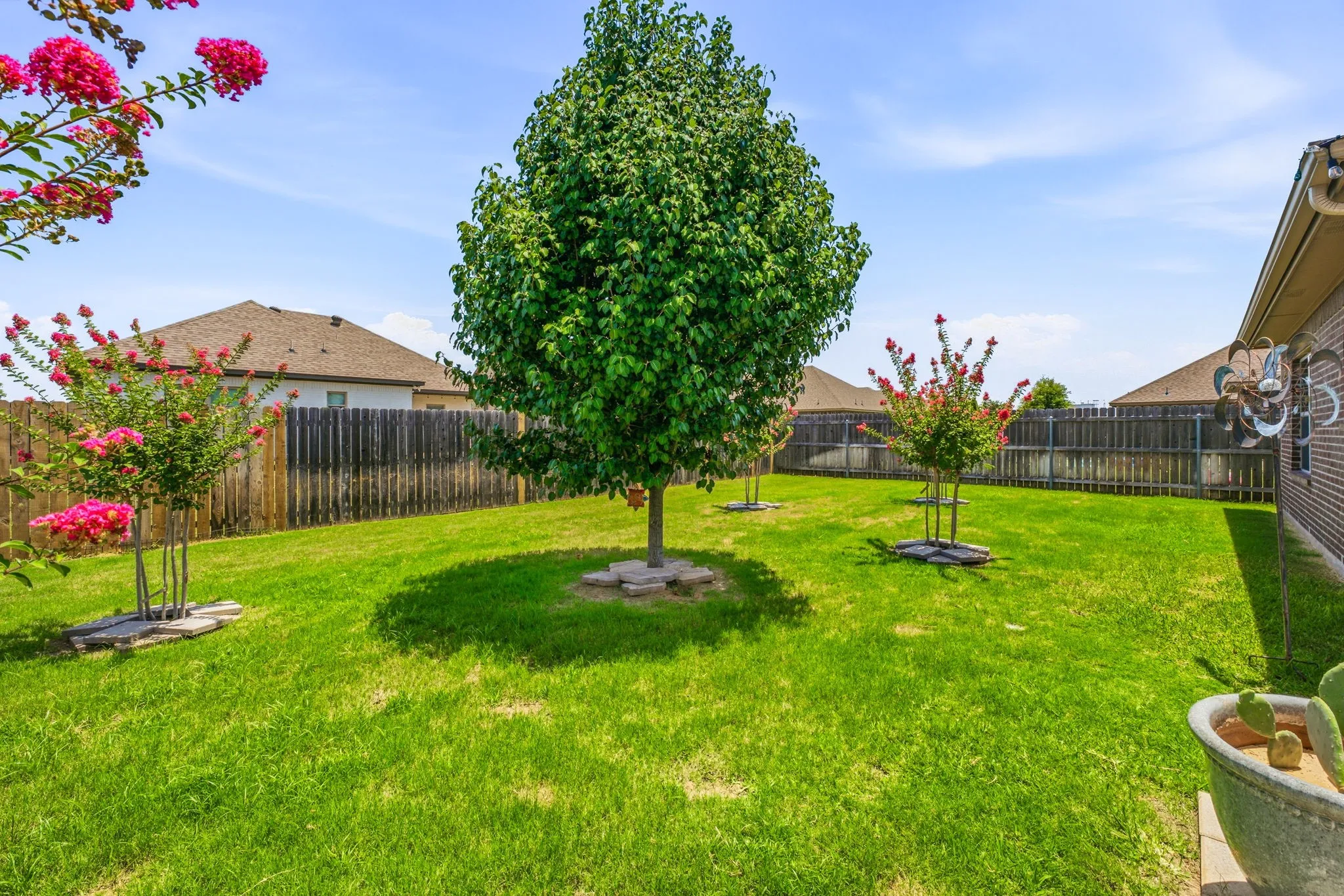 Single Family Residence For Sale in Hood County , 3209 Main Street, Granbury, Texas 76049, 3 Bedroom, 2 Bathroom, 2 Garage spaces, 1,492 Sqft, built in 2017, mls#21338235, Real Estate Agent in Granbury, Homes For Sale in Hood county, Homes For Sale in Granbury, Realtor in Granbury Texas, Real Estate Brokerage Independent Realty Texas, Luminita Cordes Realtor