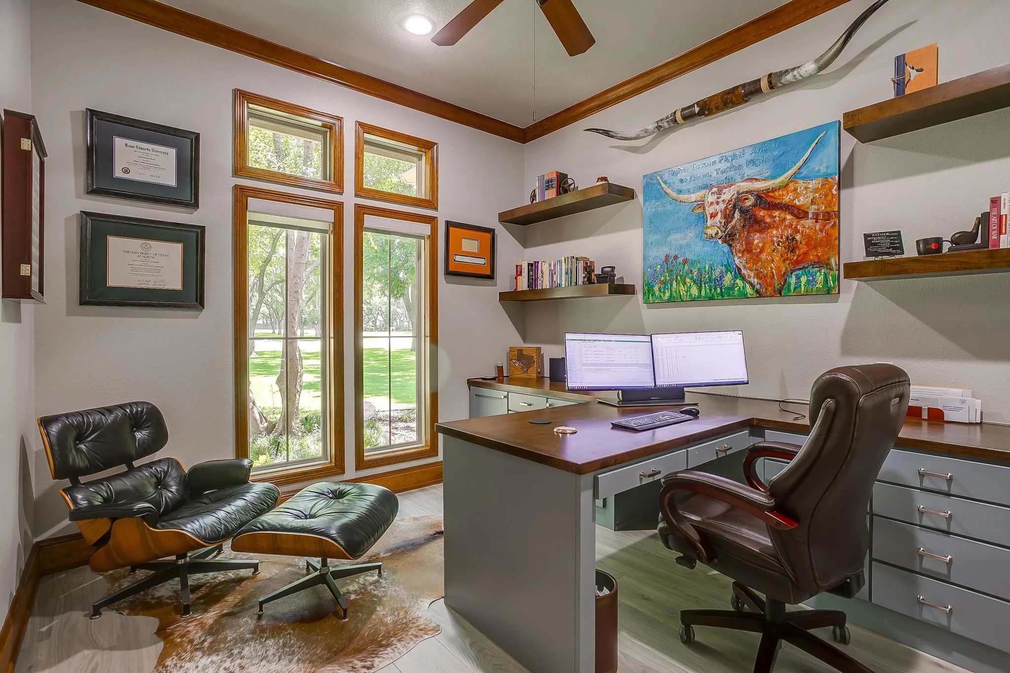 Single Family Residence For Sale in Hood County , 7406 Hampton Drive, Granbury, Texas 76049, 3 Bedroom, 2 Bathroom, 2 Garage spaces, 2,724 Sqft, built in 2003, mls#21302317, Real Estate Agent in Granbury, Homes For Sale in Hood county, Homes For Sale in Granbury, Realtor in Granbury Texas, Real Estate Brokerage Independent Realty Texas, Luminita Cordes Realtor