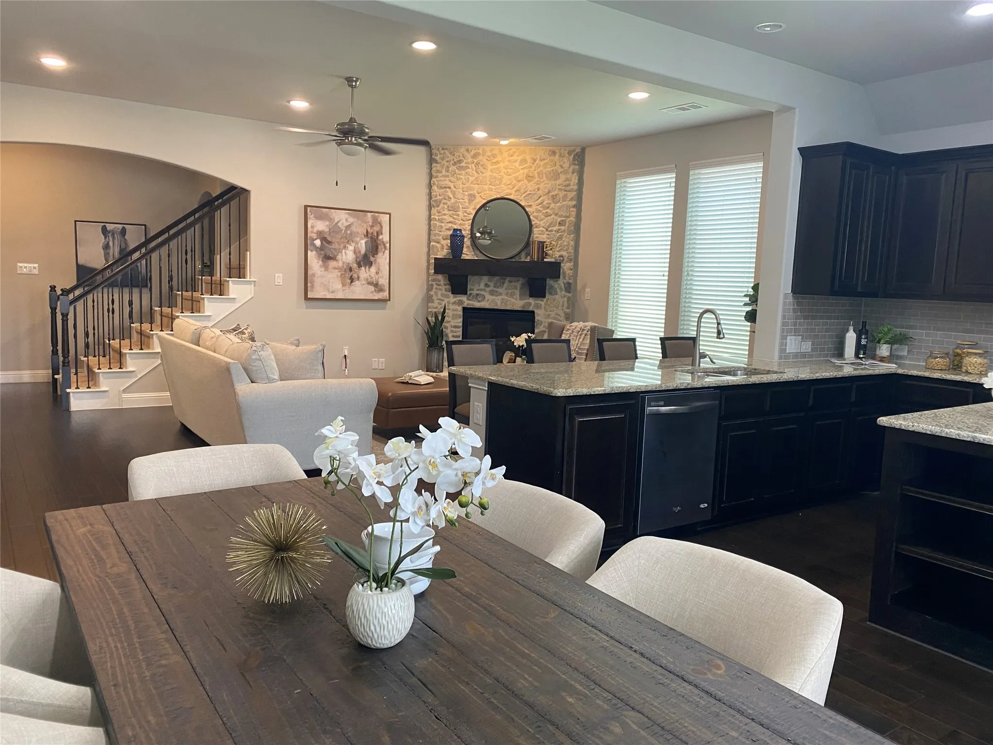 Single Family Residence For Rent in Tarrant County , 9932 Haversham Drive, Fort Worth, Texas 76131, 4 Bedrooms, 3 Bathrooms, 2 Garage spaces, 2,600 Sqft, built in 2016, Price $3,200, mls#21333844, Real Estate Agent in Fort Worth, Homes For Rent in Tarrant county, Homes For Rent in Fort Worth, Realtor in Fort Worth Texas, Real Estate Brokerage Independent Realty Texas, Luminita Cordes Realtor
