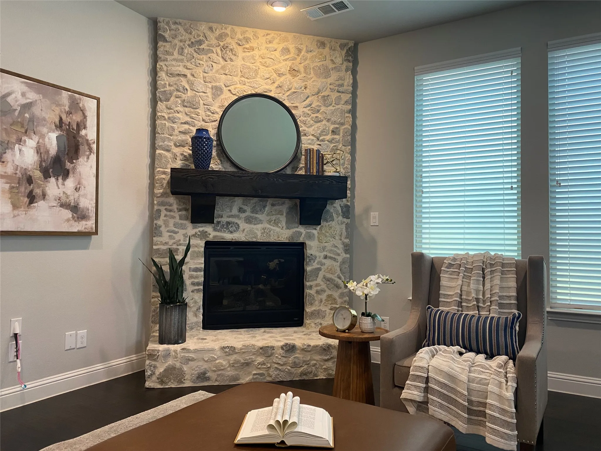 Single Family Residence For Rent in Tarrant County , 9932 Haversham Drive, Fort Worth, Texas 76131, 4 Bedrooms, 3 Bathrooms, 2 Garage spaces, 2,600 Sqft, built in 2016, Price $3,200, mls#21333844, Real Estate Agent in Fort Worth, Homes For Rent in Tarrant county, Homes For Rent in Fort Worth, Realtor in Fort Worth Texas, Real Estate Brokerage Independent Realty Texas, Luminita Cordes Realtor