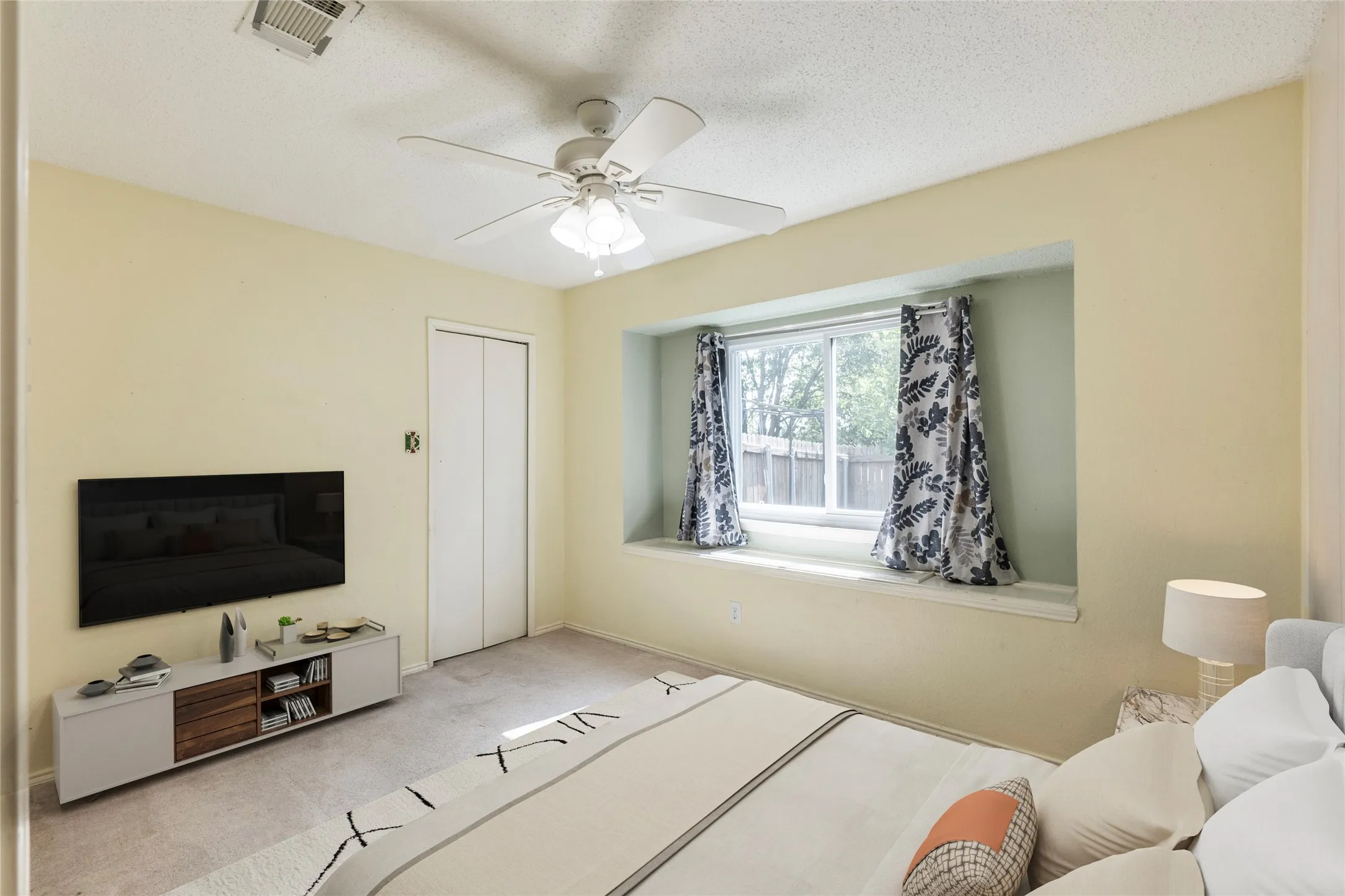 Single Family Residence For Sale in Collin County , 1818 Lake Tawakoni Drive, Allen, Texas 75002, 4 Bedroom, 2 Bathroom, 2 Garage spaces, 2,283 Sqft, built in 2001, mls#21310561, Real Estate Agent in Allen, Homes For Sale in Collin county, Homes For Sale in Allen, Realtor in Allen Texas, Real Estate Brokerage Independent Realty Texas, Luminita Cordes Realtor