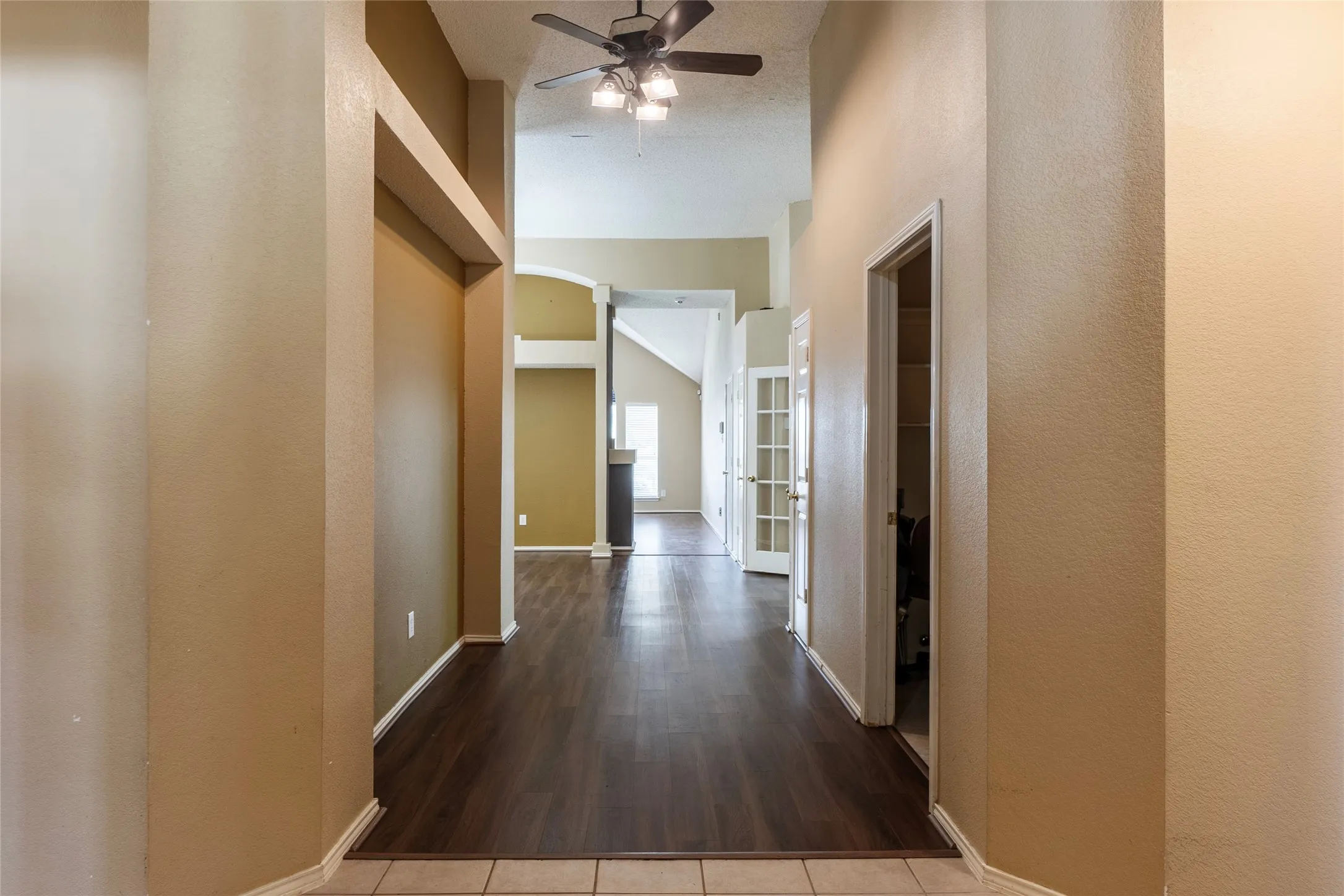 Single Family Residence For Sale in Collin County , 1818 Lake Tawakoni Drive, Allen, Texas 75002, 4 Bedroom, 2 Bathroom, 2 Garage spaces, 2,283 Sqft, built in 2001, mls#21310561, Real Estate Agent in Allen, Homes For Sale in Collin county, Homes For Sale in Allen, Realtor in Allen Texas, Real Estate Brokerage Independent Realty Texas, Luminita Cordes Realtor