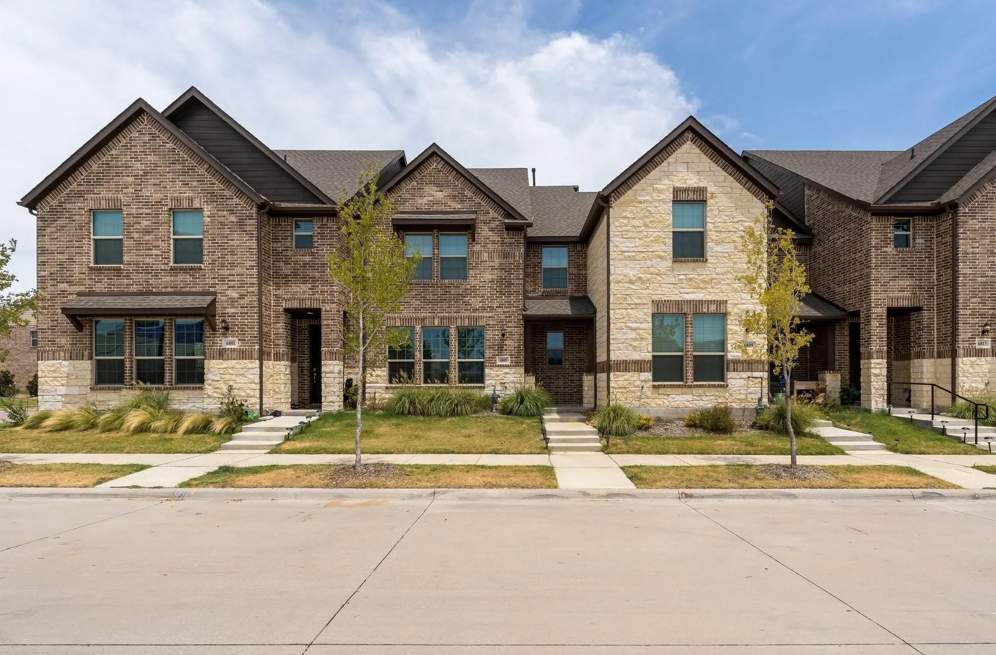 Single Family Residence For Rent in Tarrant County , 6805 Andrew Drive, North Richland Hills, Texas 76180, 3 Bedroom, 3 Bathroom, 2 Garage spaces, 1,773 Sqft, built in 2021, mls#21338850, Real Estate Agent in North Richland Hills, Homes For Rent in Tarrant county, Homes For Rent in North Richland Hills, Realtor in North Richland Hills Texas, Real Estate Brokerage Independent Realty Texas, Luminita Cordes Realtor