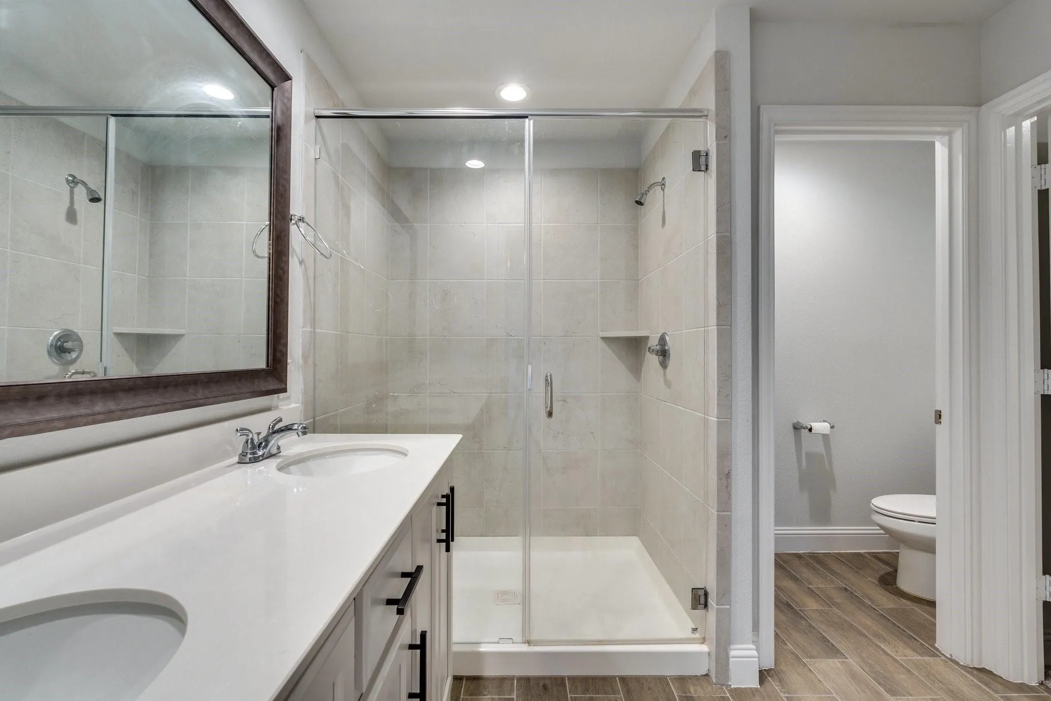 Single Family Residence For Rent in Tarrant County , 6805 Andrew Drive, North Richland Hills, Texas 76180, 3 Bedroom, 3 Bathroom, 2 Garage spaces, 1,773 Sqft, built in 2021, mls#21338850, Real Estate Agent in North Richland Hills, Homes For Rent in Tarrant county, Homes For Rent in North Richland Hills, Realtor in North Richland Hills Texas, Real Estate Brokerage Independent Realty Texas, Luminita Cordes Realtor