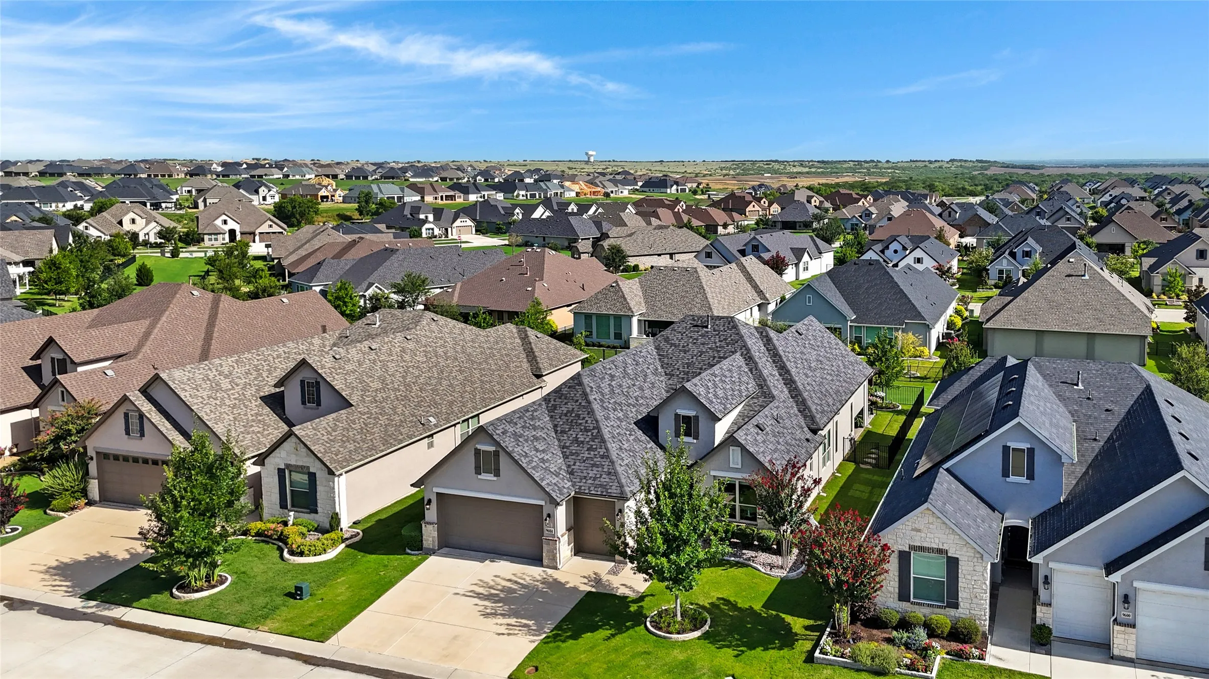 Single Family Residence For Sale in Denton County , 9604 Siltstone Drive, Denton, Texas 76207, 2 Bedroom, 3 Bathroom, 2 Garage spaces, 1,967 Sqft, built in 2021, mls#21333734, Real Estate Agent in Denton, Homes For Sale in Denton county, Homes For Sale in Denton, Realtor in Denton Texas, Real Estate Brokerage Independent Realty Texas, Luminita Cordes Realtor