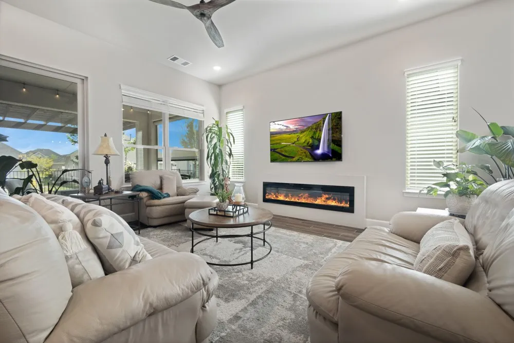 Single Family Residence For Sale in Denton County , 9604 Siltstone Drive, Denton, Texas 76207, 2 Bedroom, 3 Bathroom, 2 Garage spaces, 1,967 Sqft, built in 2021, mls#21333734, Real Estate Agent in Denton, Homes For Sale in Denton county, Homes For Sale in Denton, Realtor in Denton Texas, Real Estate Brokerage Independent Realty Texas, Luminita Cordes Realtor