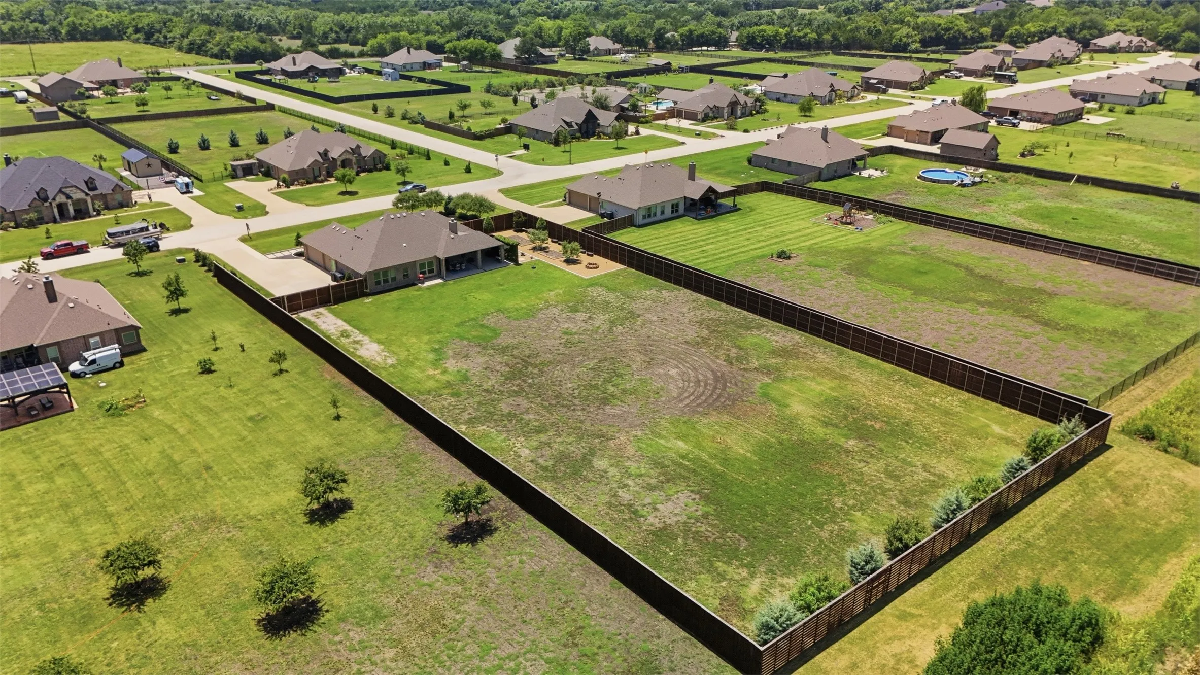Single Family Residence For Sale in Collin County , 6309 Starr Drive, Mc Kinney, Texas 75071, 4 Bedroom, 2 Bathroom, 3 Garage spaces, 2,238 Sqft, built in 2021, mls#21335673, Real Estate Agent in Mc Kinney, Homes For Sale in Collin county, Homes For Sale in Mc Kinney, Realtor in Mc Kinney Texas, Real Estate Brokerage Independent Realty Texas, Luminita Cordes Realtor