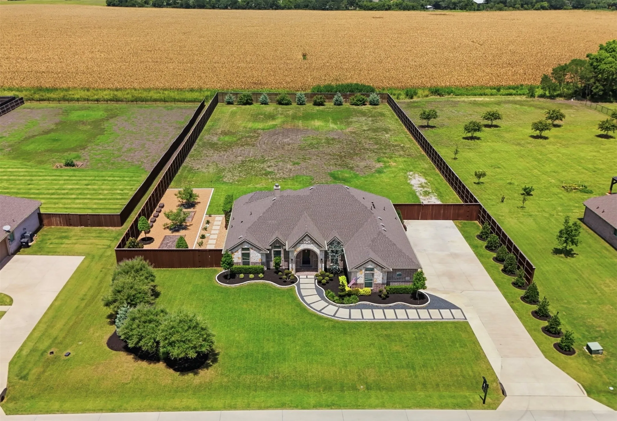 Single Family Residence For Sale in Collin County , 6309 Starr Drive, Mc Kinney, Texas 75071, 4 Bedroom, 2 Bathroom, 3 Garage spaces, 2,238 Sqft, built in 2021, mls#21335673, Real Estate Agent in Mc Kinney, Homes For Sale in Collin county, Homes For Sale in Mc Kinney, Realtor in Mc Kinney Texas, Real Estate Brokerage Independent Realty Texas, Luminita Cordes Realtor