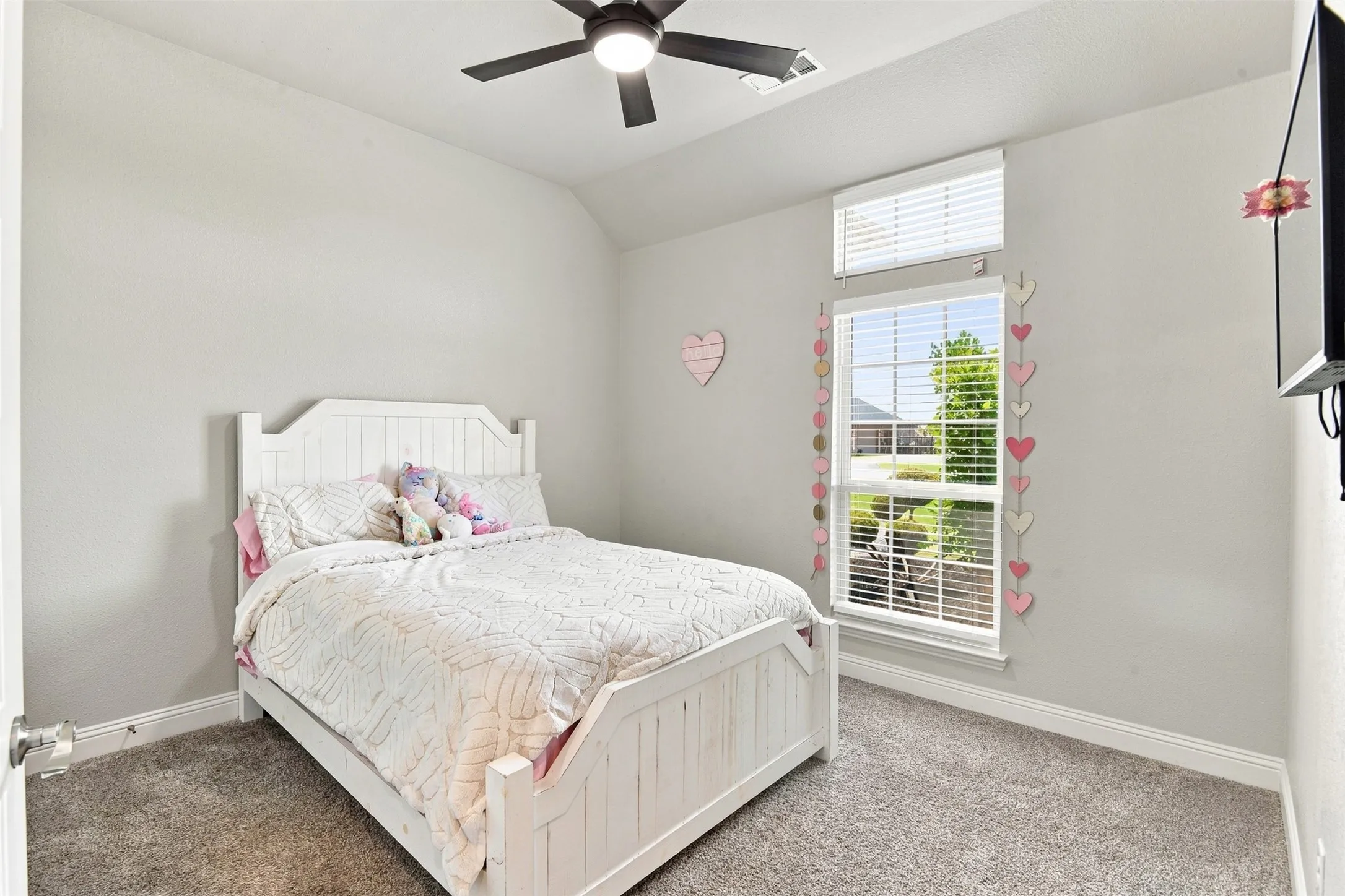 Single Family Residence For Sale in Collin County , 6309 Starr Drive, Mc Kinney, Texas 75071, 4 Bedroom, 2 Bathroom, 3 Garage spaces, 2,238 Sqft, built in 2021, mls#21335673, Real Estate Agent in Mc Kinney, Homes For Sale in Collin county, Homes For Sale in Mc Kinney, Realtor in Mc Kinney Texas, Real Estate Brokerage Independent Realty Texas, Luminita Cordes Realtor