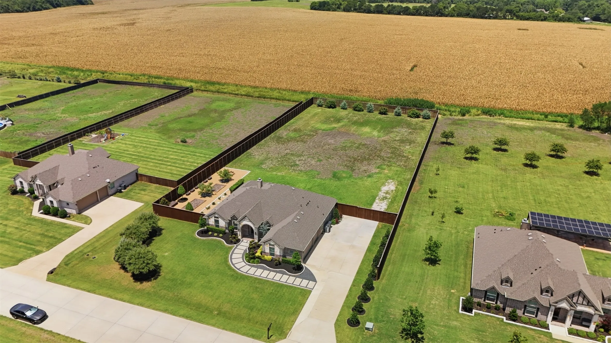 Single Family Residence For Sale in Collin County , 6309 Starr Drive, Mc Kinney, Texas 75071, 4 Bedroom, 2 Bathroom, 3 Garage spaces, 2,238 Sqft, built in 2021, mls#21335673, Real Estate Agent in Mc Kinney, Homes For Sale in Collin county, Homes For Sale in Mc Kinney, Realtor in Mc Kinney Texas, Real Estate Brokerage Independent Realty Texas, Luminita Cordes Realtor
